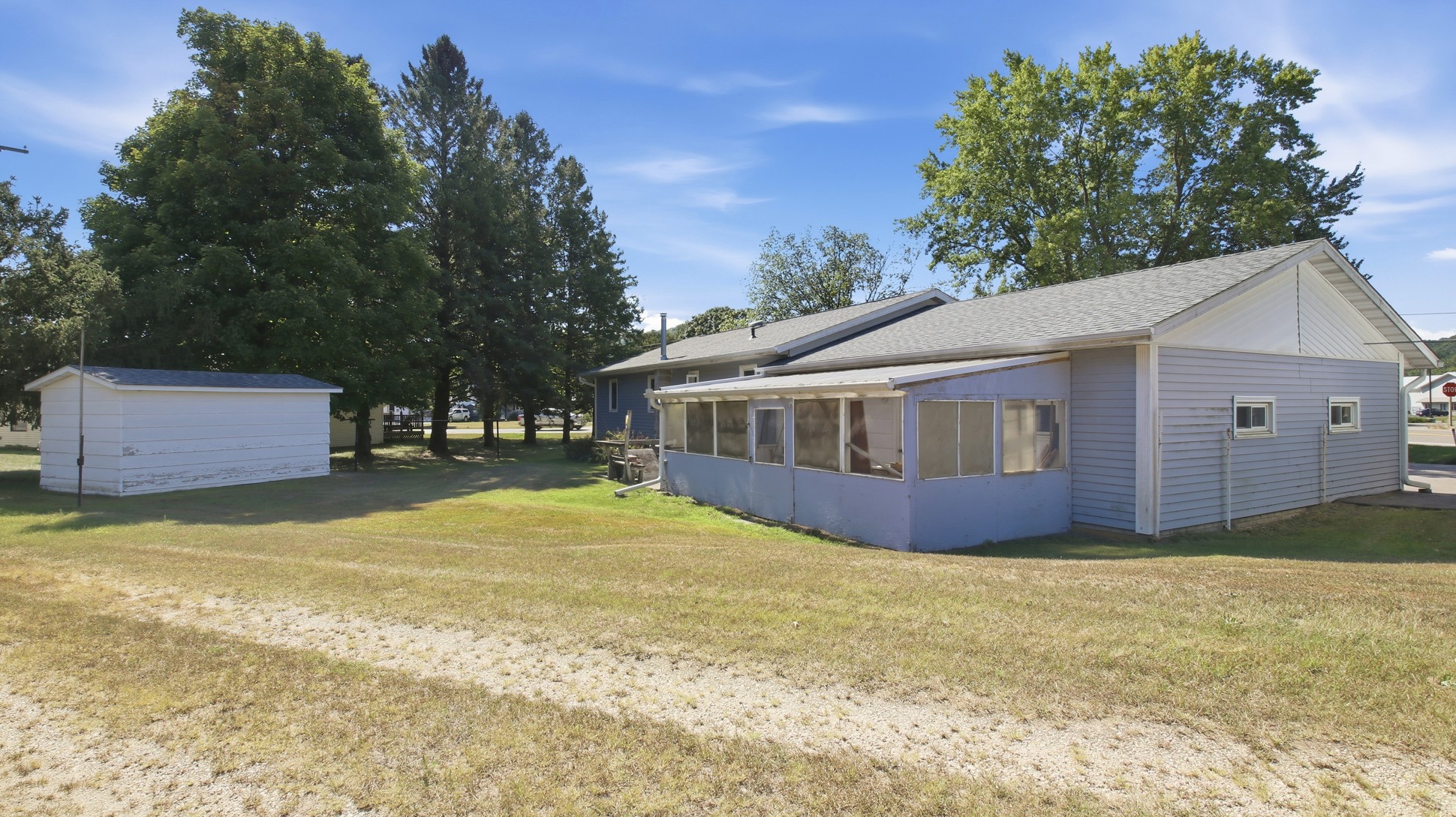 1104 W Winter Avenue Property Photo 29