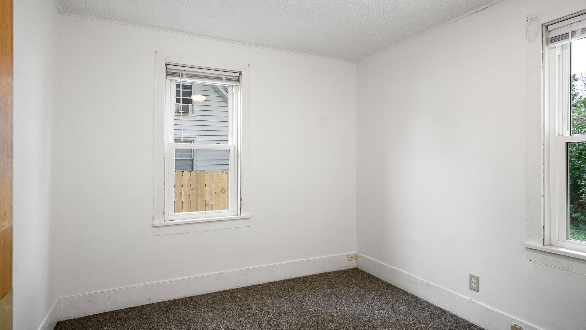 1315 11th Street E Property Photo 11