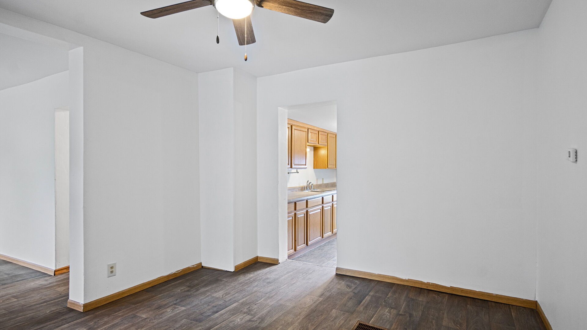 1315 11th Street E Property Photo 17