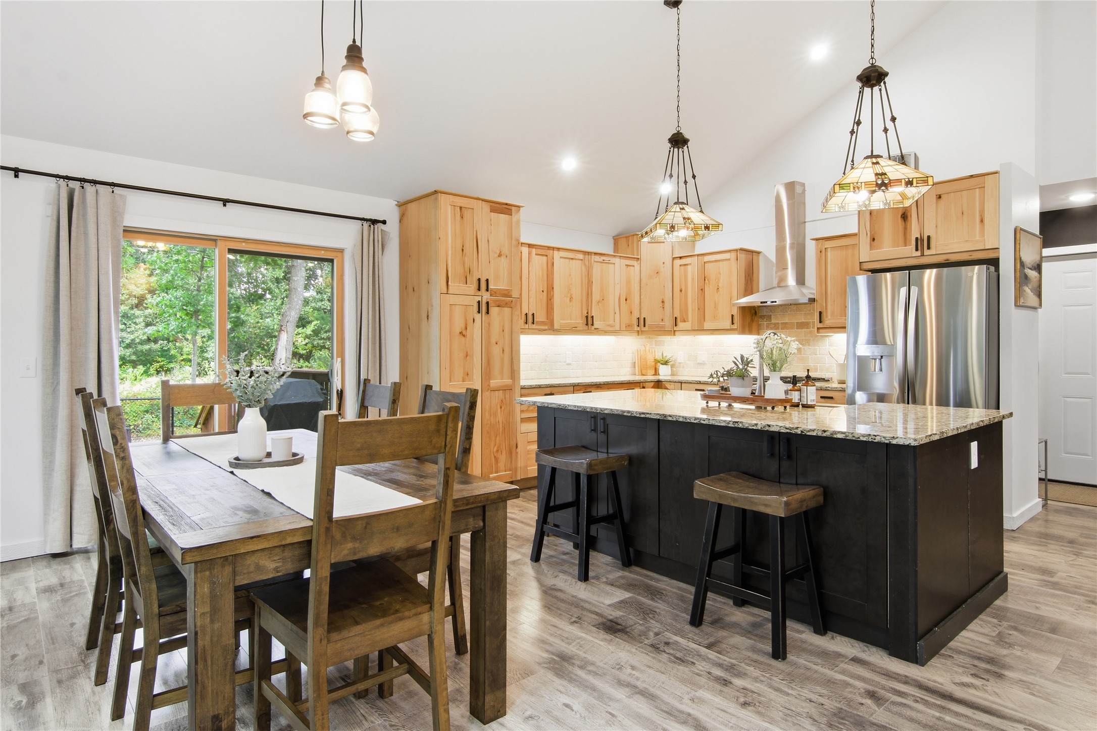 6040 Sandstone Road Property Photo 32
