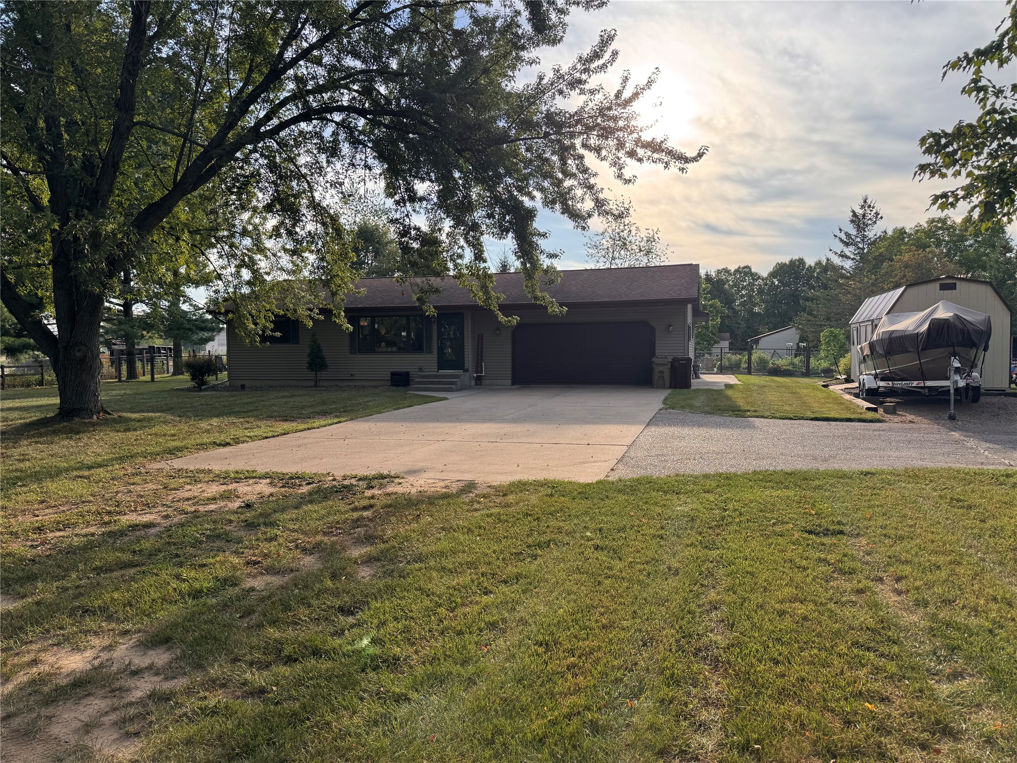 5534 167th Street Property Photo 2