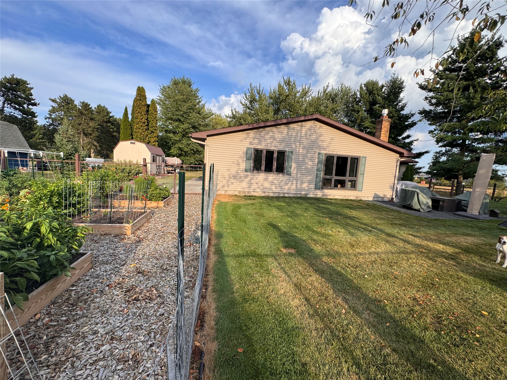 5534 167th Street Property Photo 6