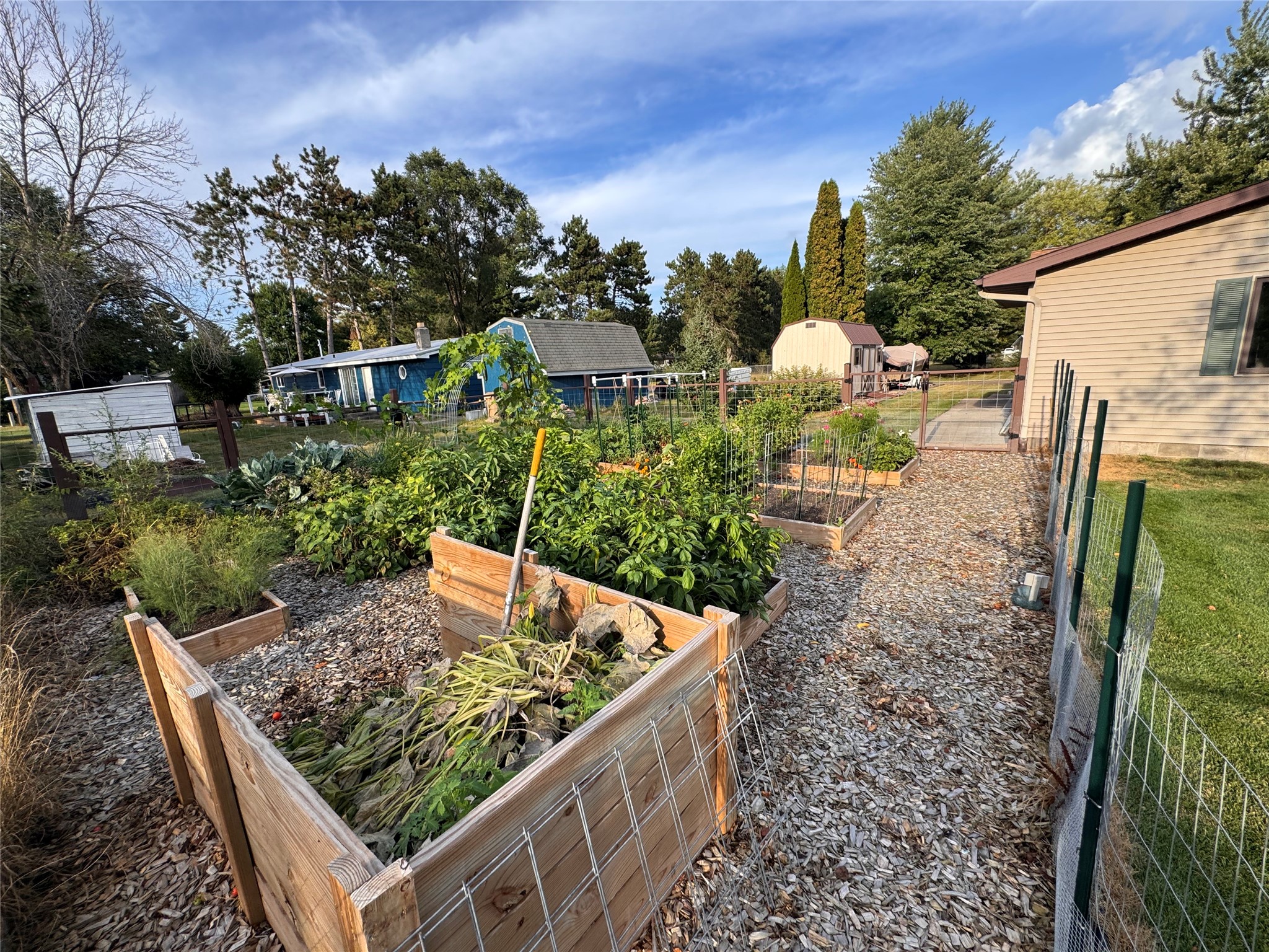 5534 167th Street Property Photo 8