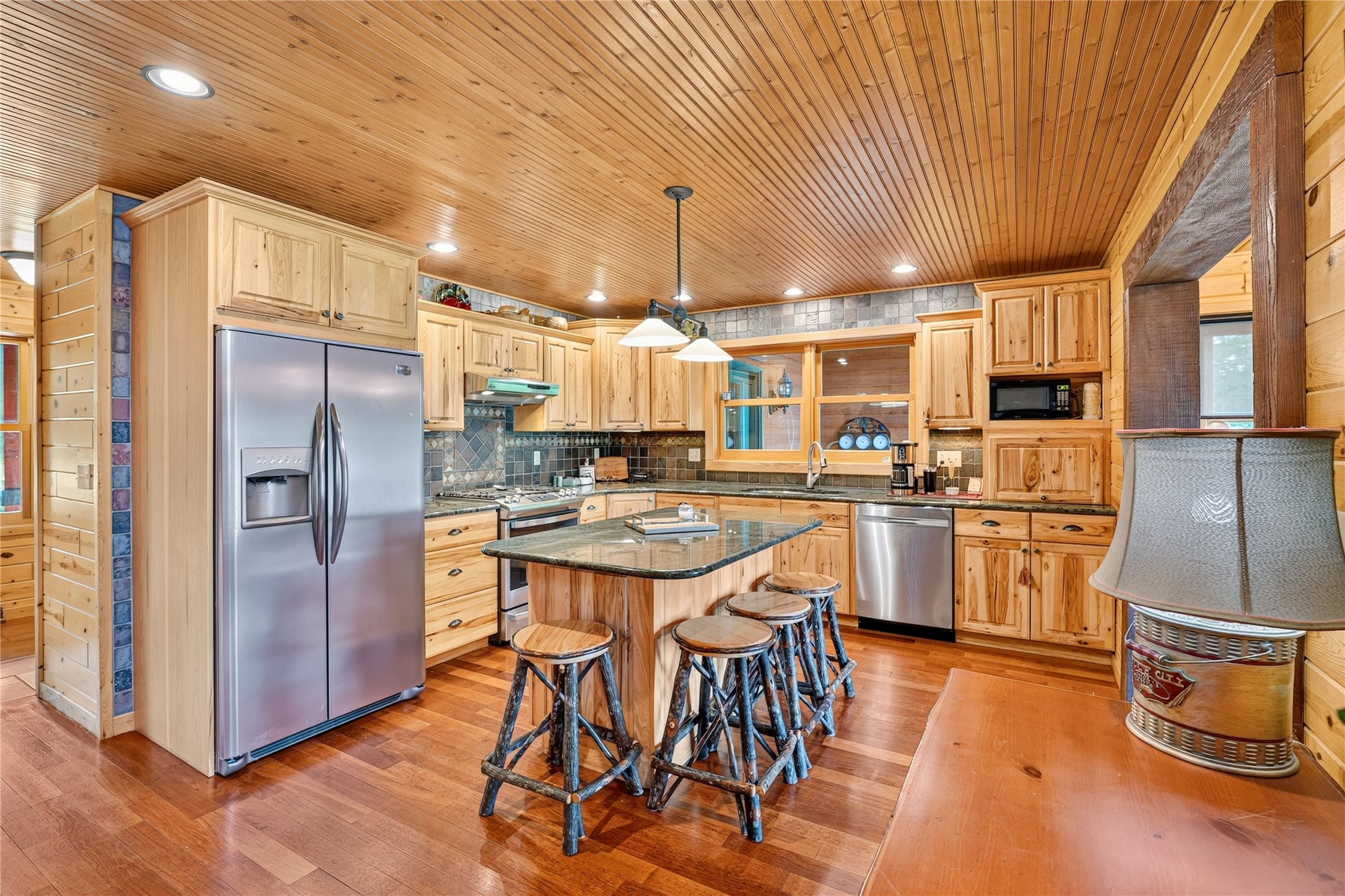 45205 Chicago Avenue Property Photo 13