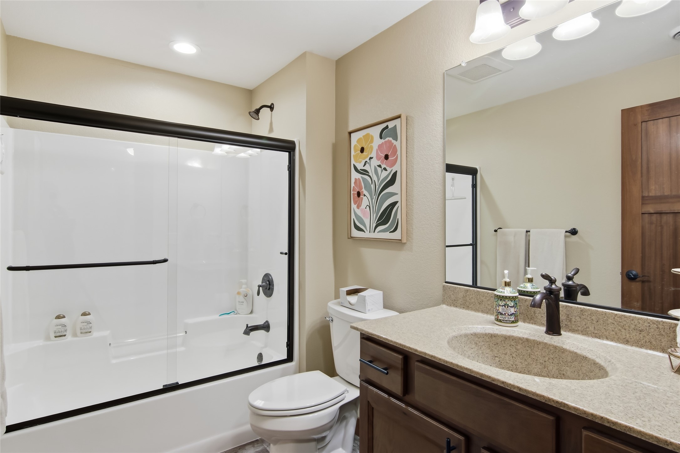 5592 Green Park Drive Property Photo 9