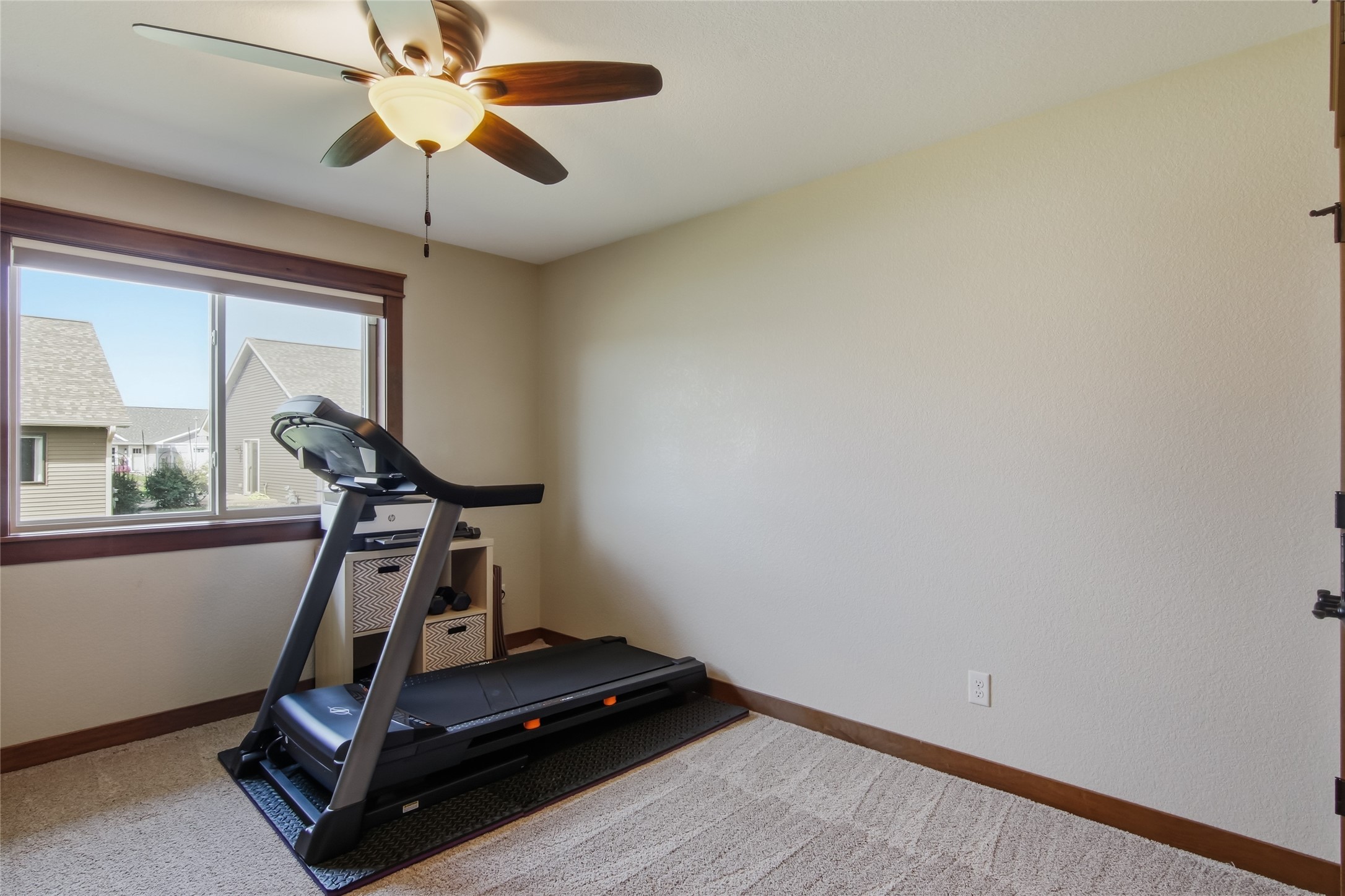 5592 Green Park Drive Property Photo 17