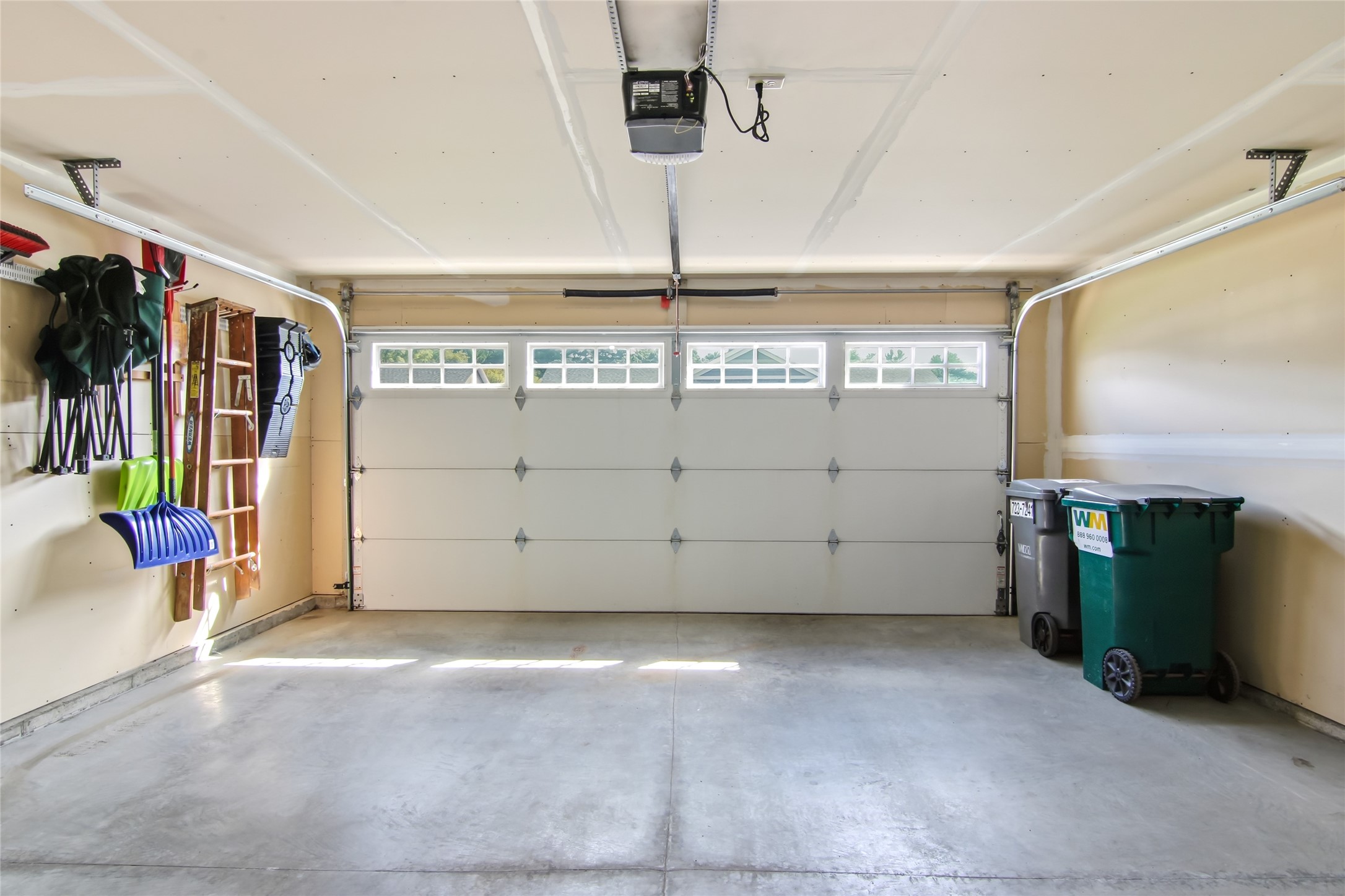 5592 Green Park Drive Property Photo 20