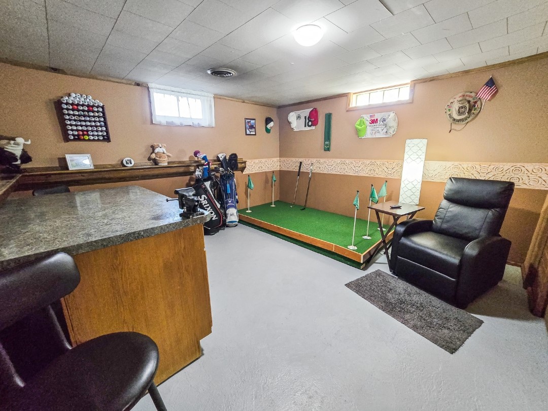 109 N Wisconsin Avenue Property Photo 25