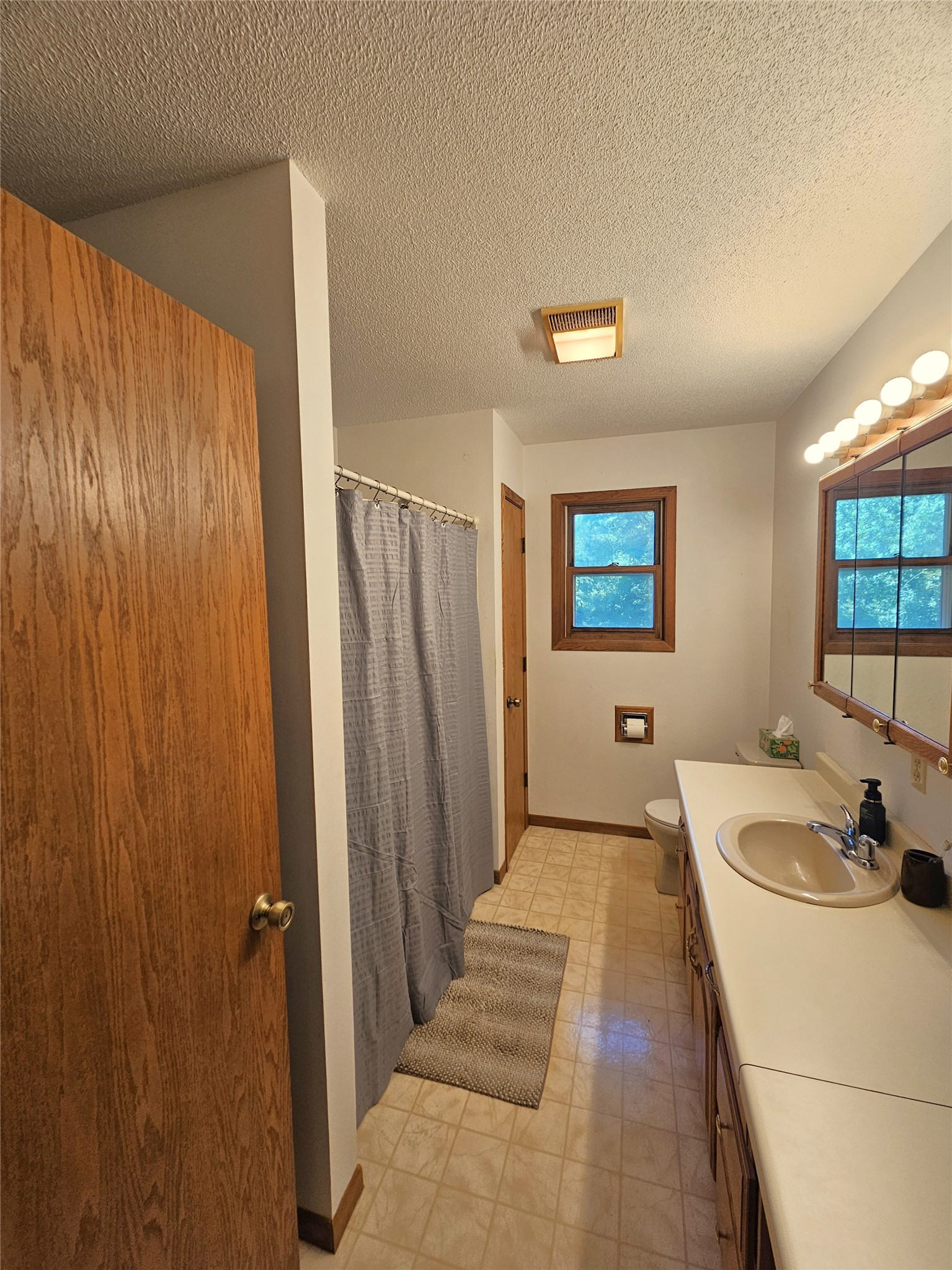 1105 Boehmer Drive Property Photo 24