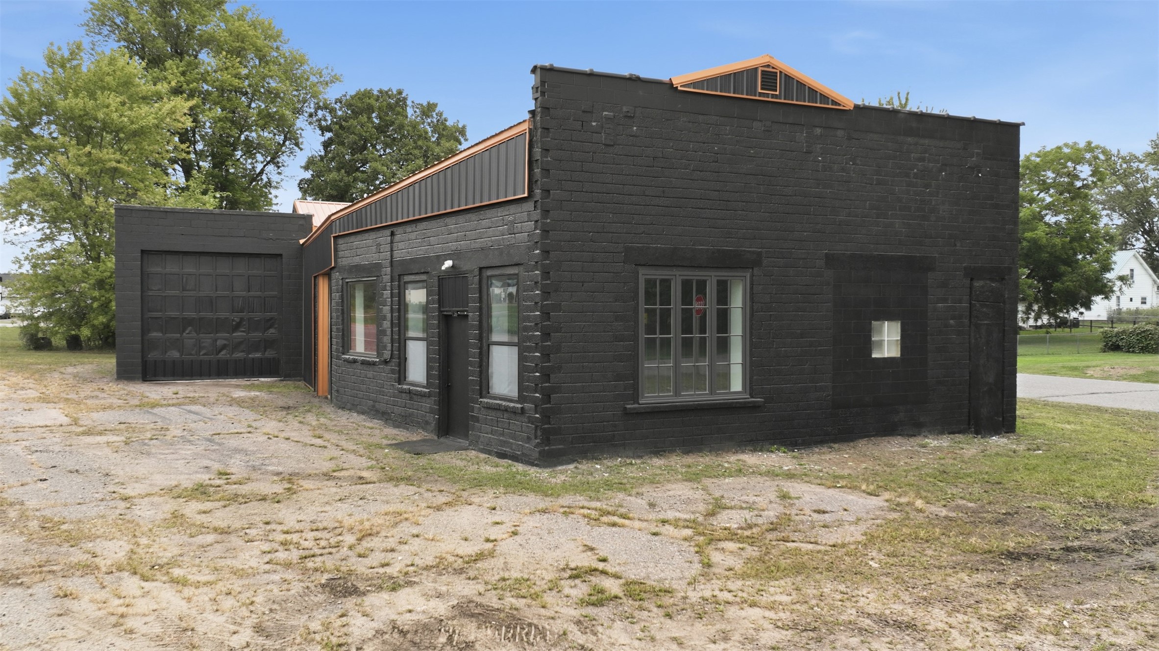 126 S Old 53 Street Property Photo 3