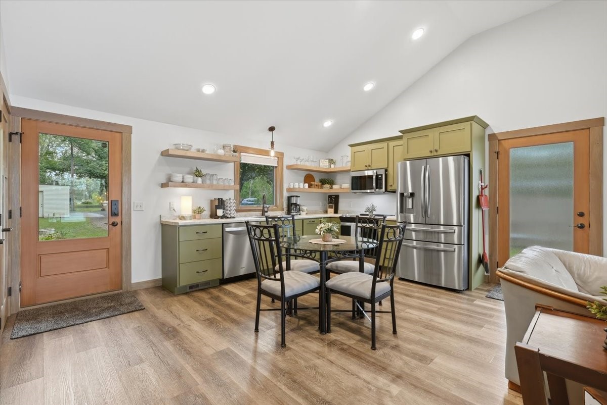 5720 181st Street Property Photo 15