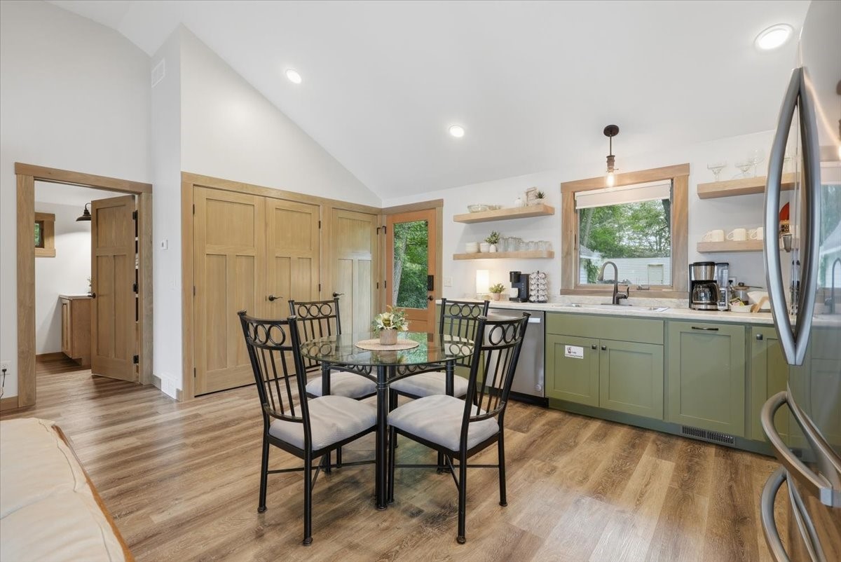 5720 181st Street Property Photo 16