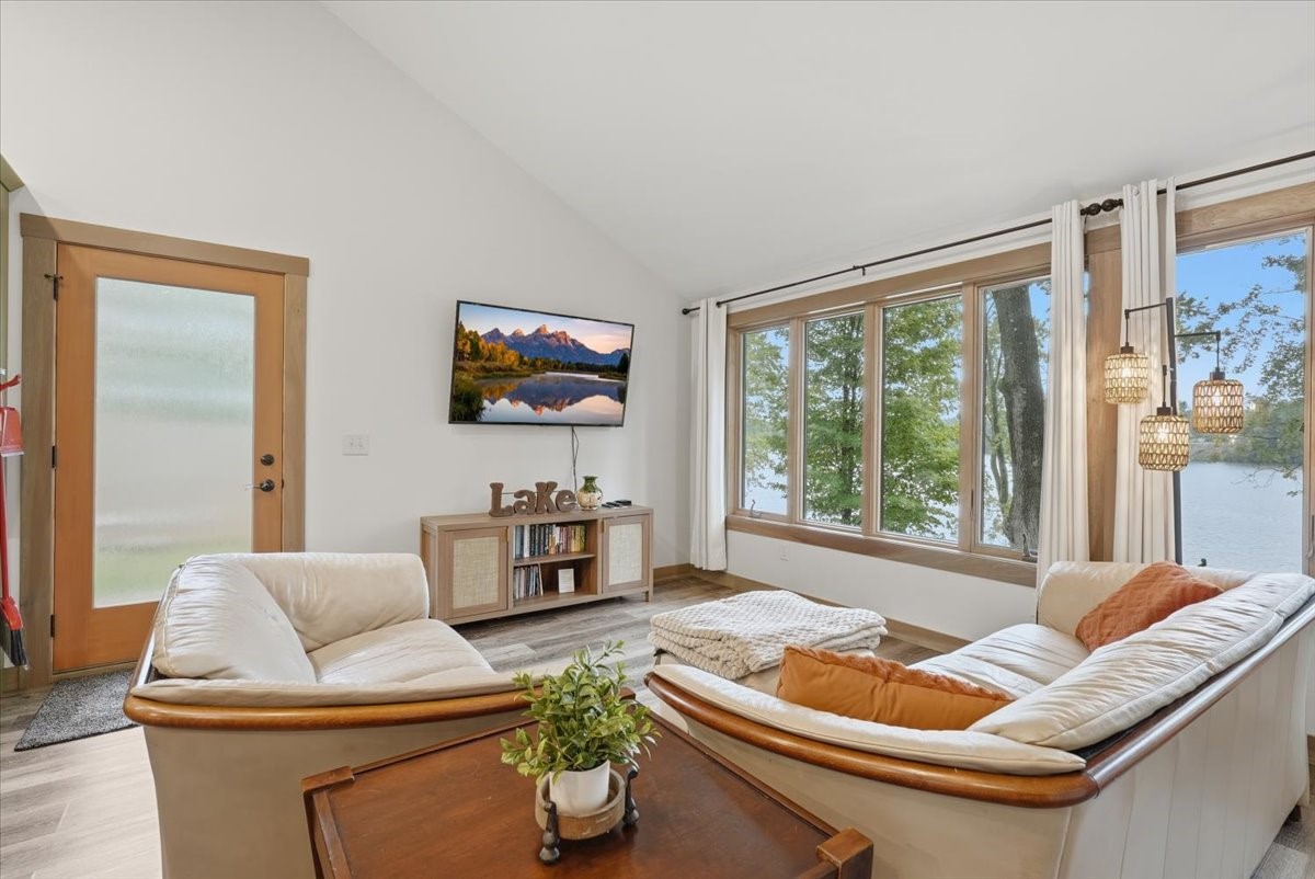 5720 181st Street Property Photo 20