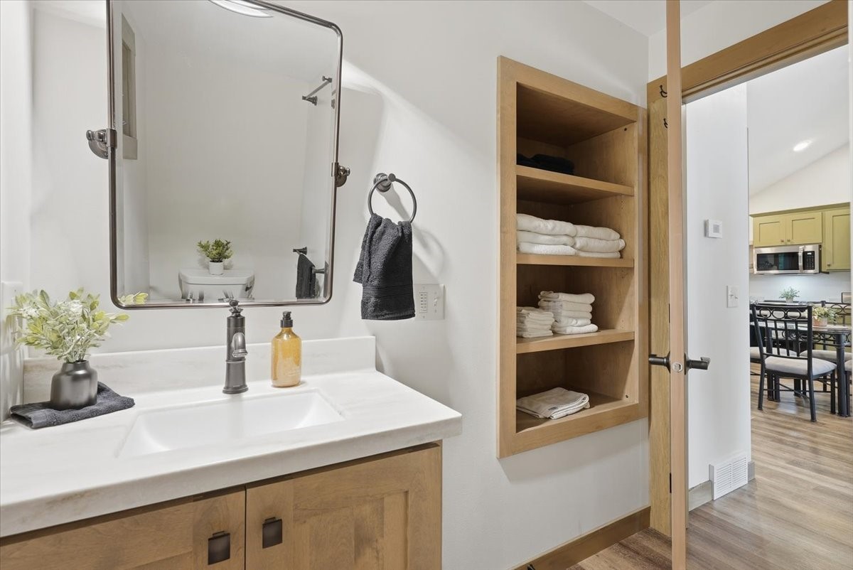 5720 181st Street Property Photo 27