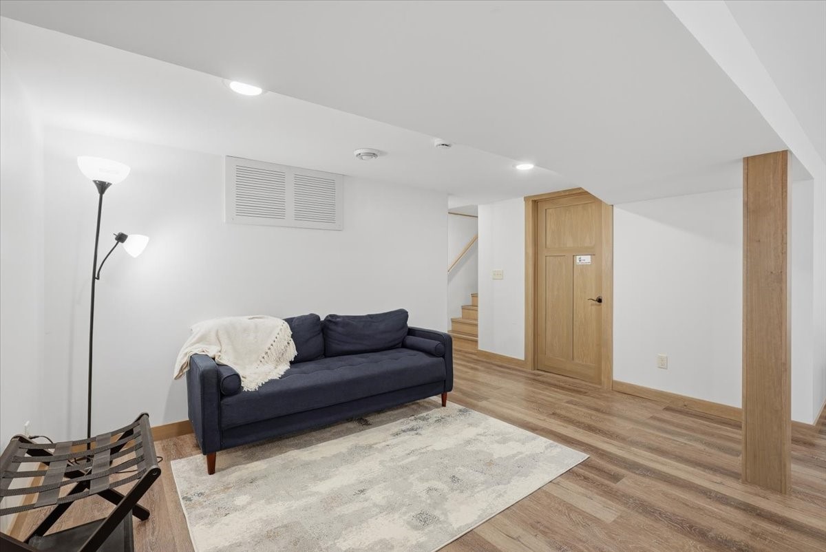 5720 181st Street Property Photo 28