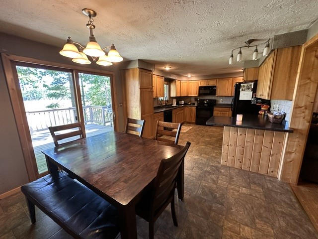 11352 N Sunset Circle Property Photo 5