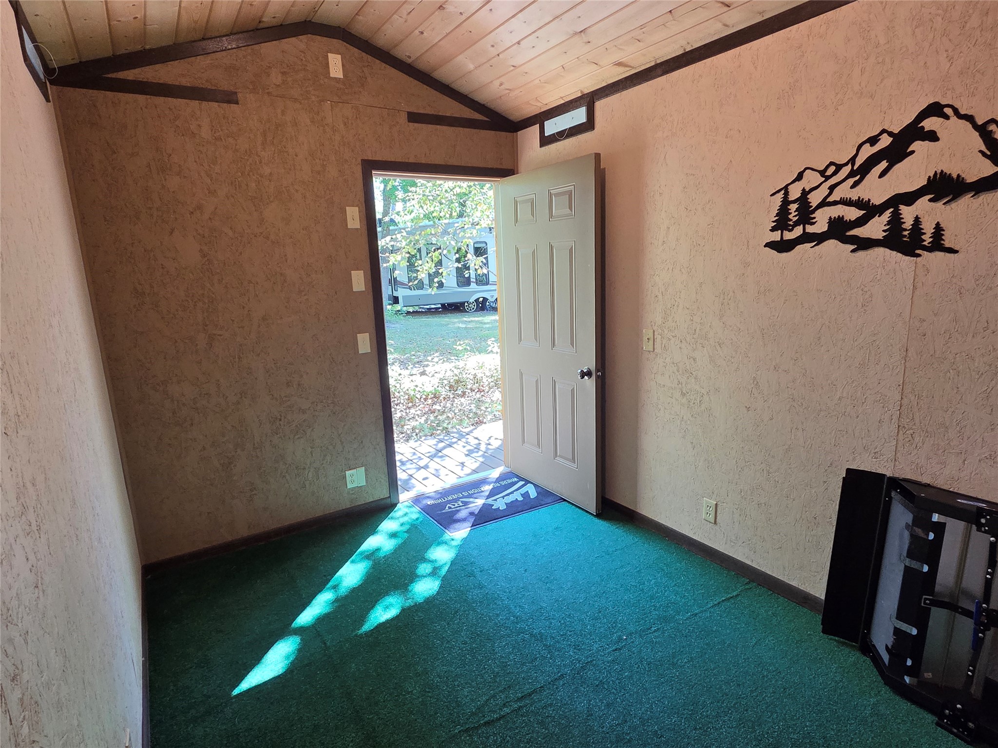 2809 28 11/16 Street Property Photo 36