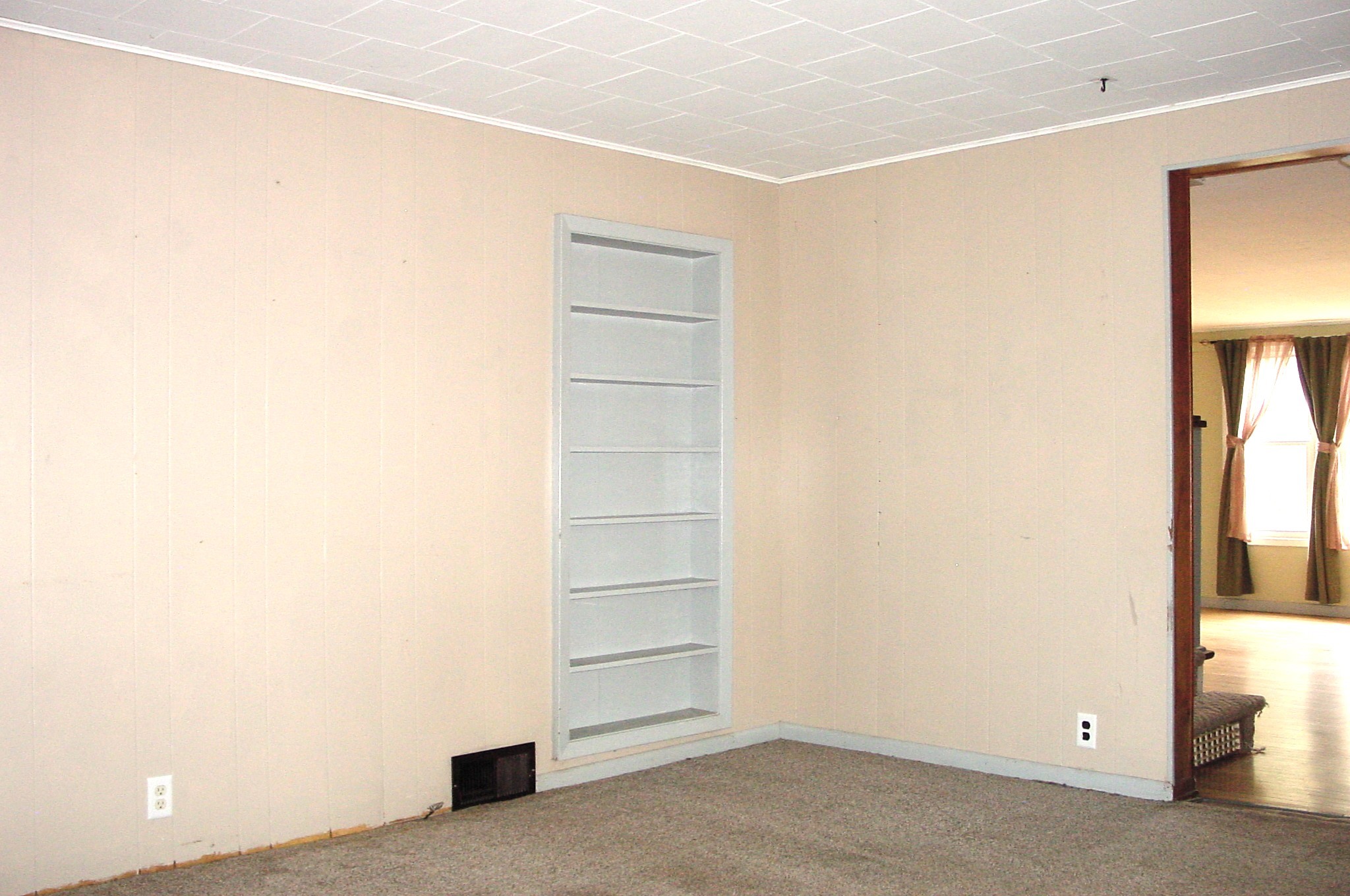502 Lake Avenue E Property Photo 7