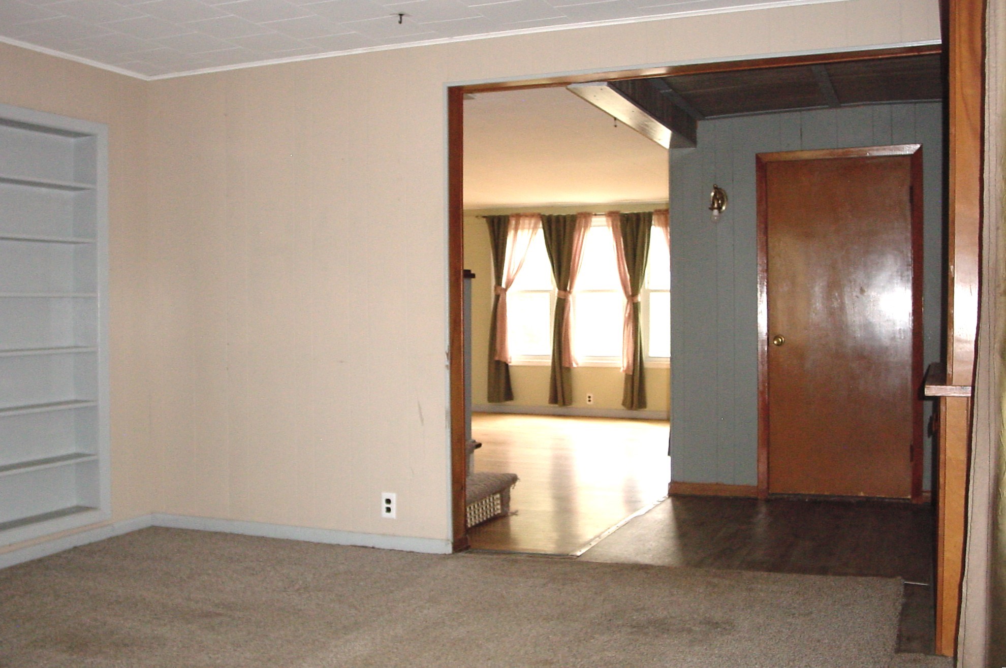 502 Lake Avenue E Property Photo 8