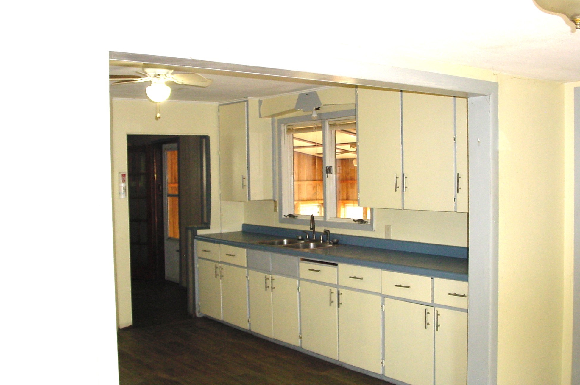 502 Lake Avenue E Property Photo 15