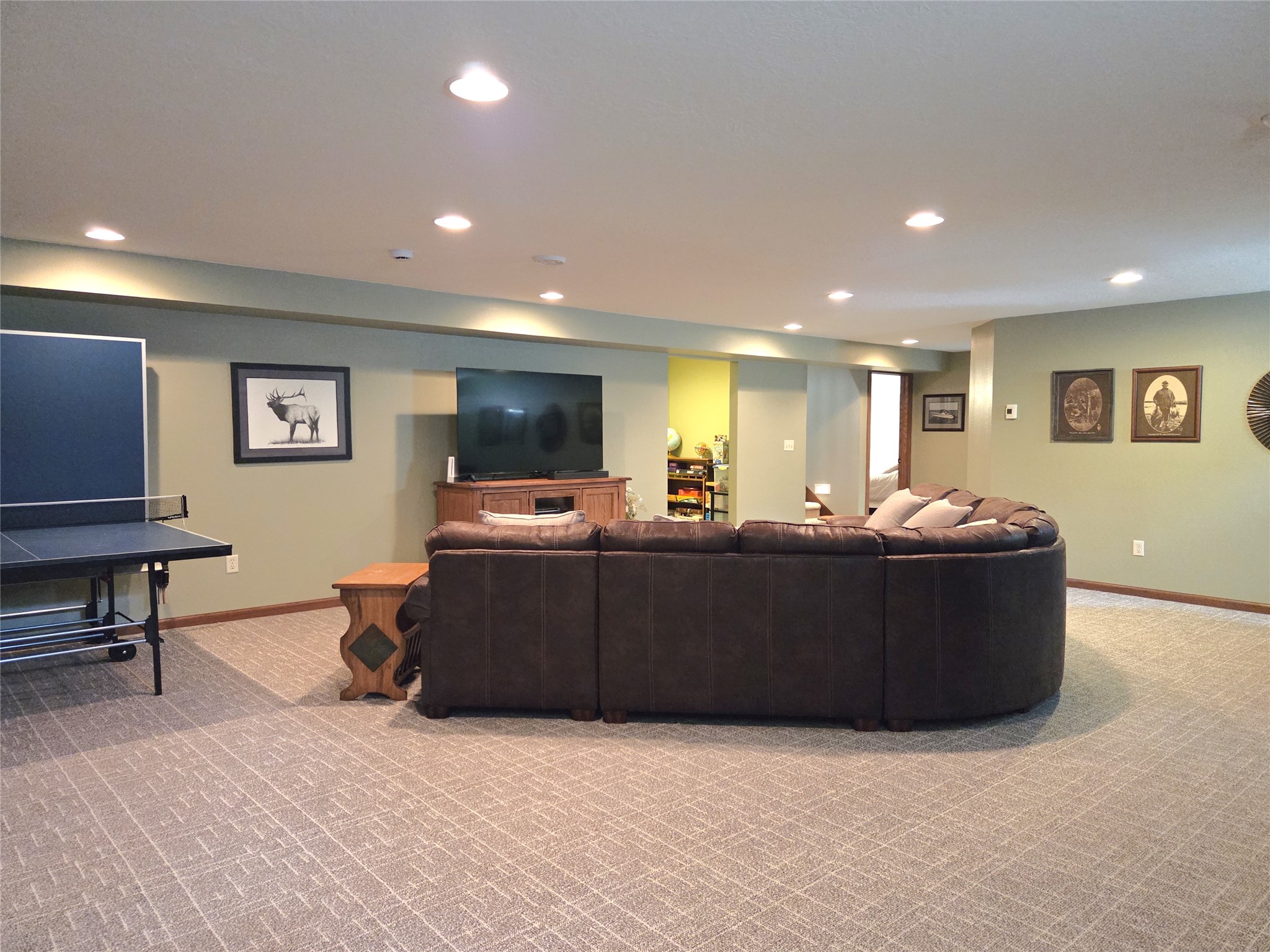 910 Scharbillig Court Property Photo 37