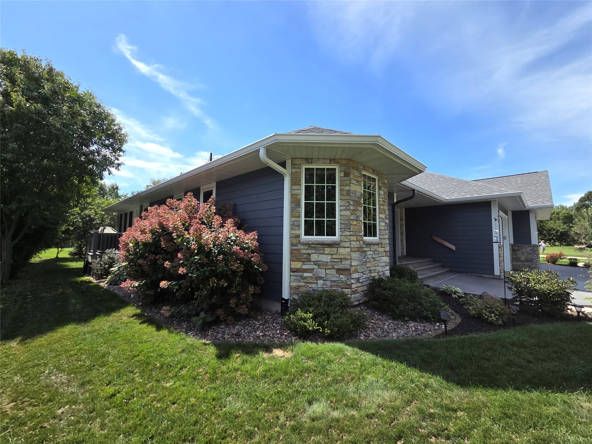 910 Scharbillig Court Property Photo 55