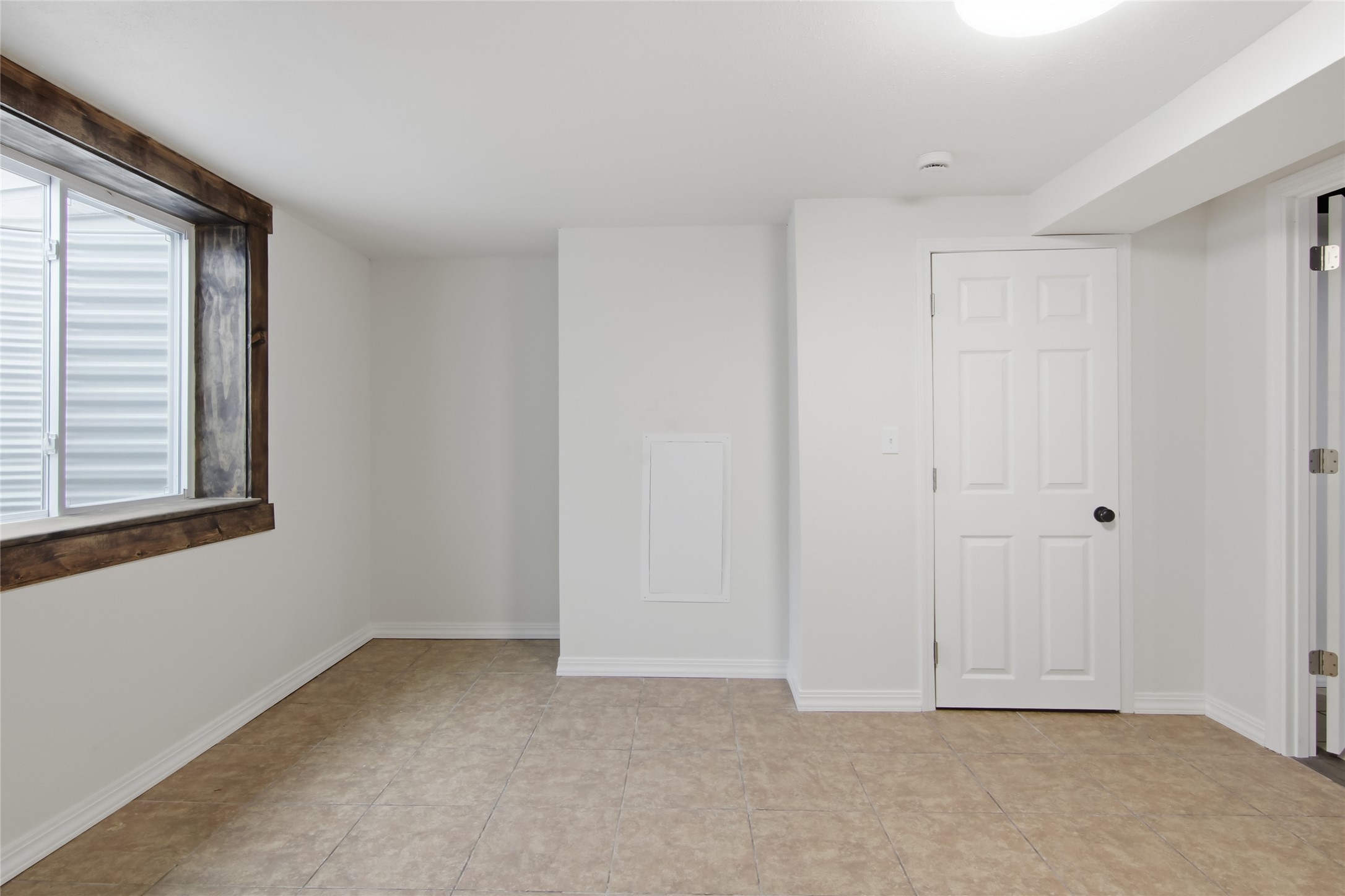 1616 Donald Avenue Property Photo 19