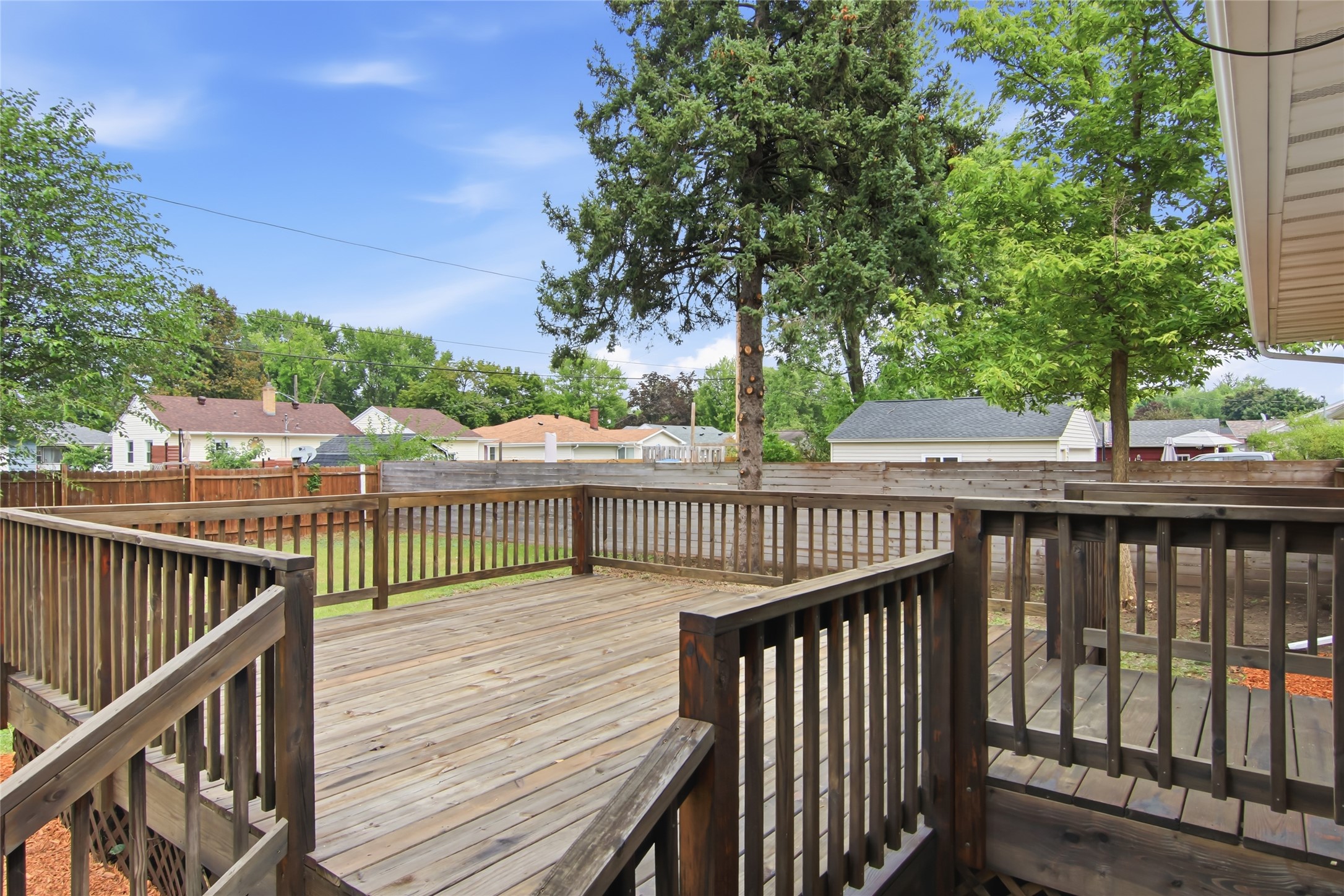 1616 Donald Avenue Property Photo 29