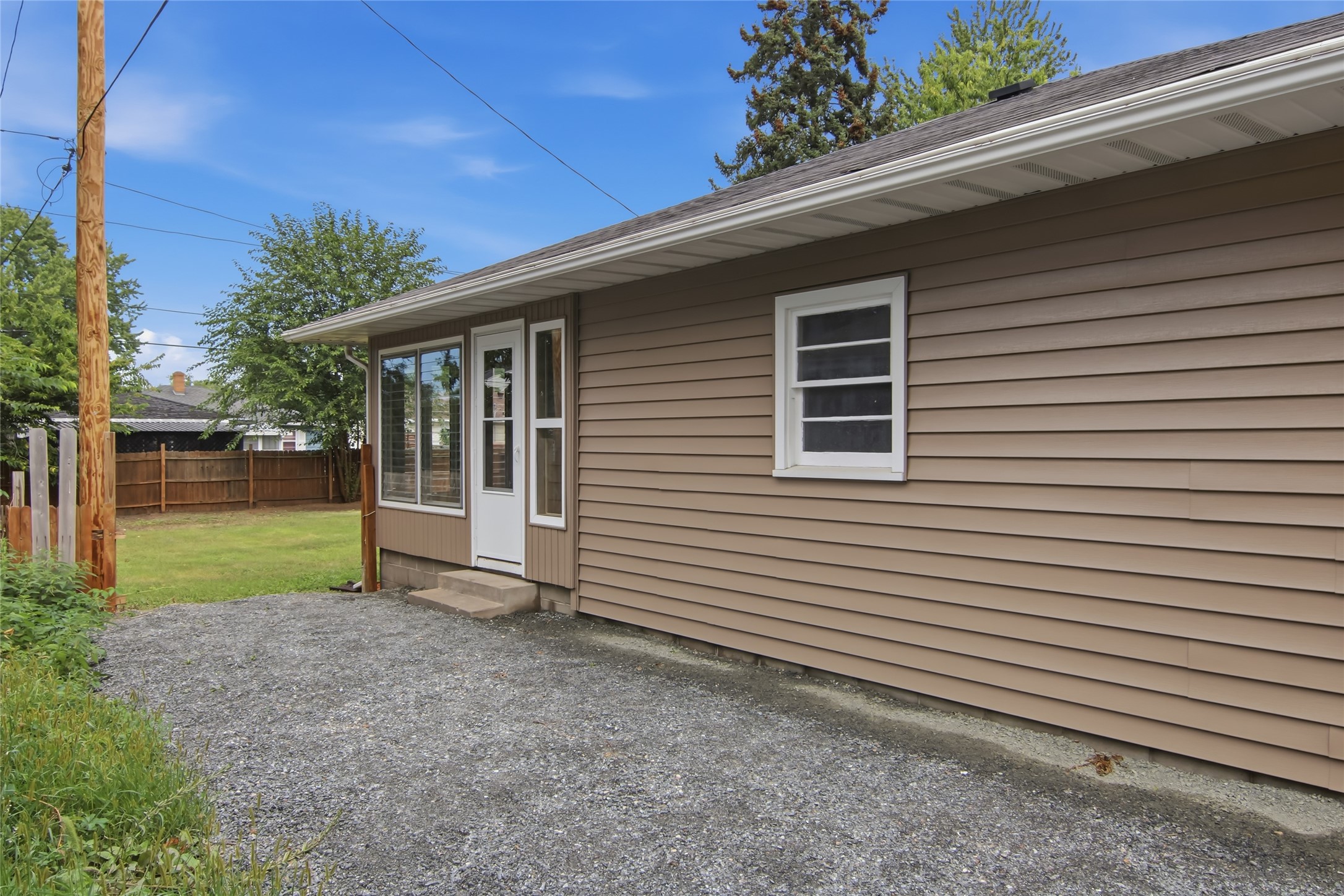 1616 Donald Avenue Property Photo 33