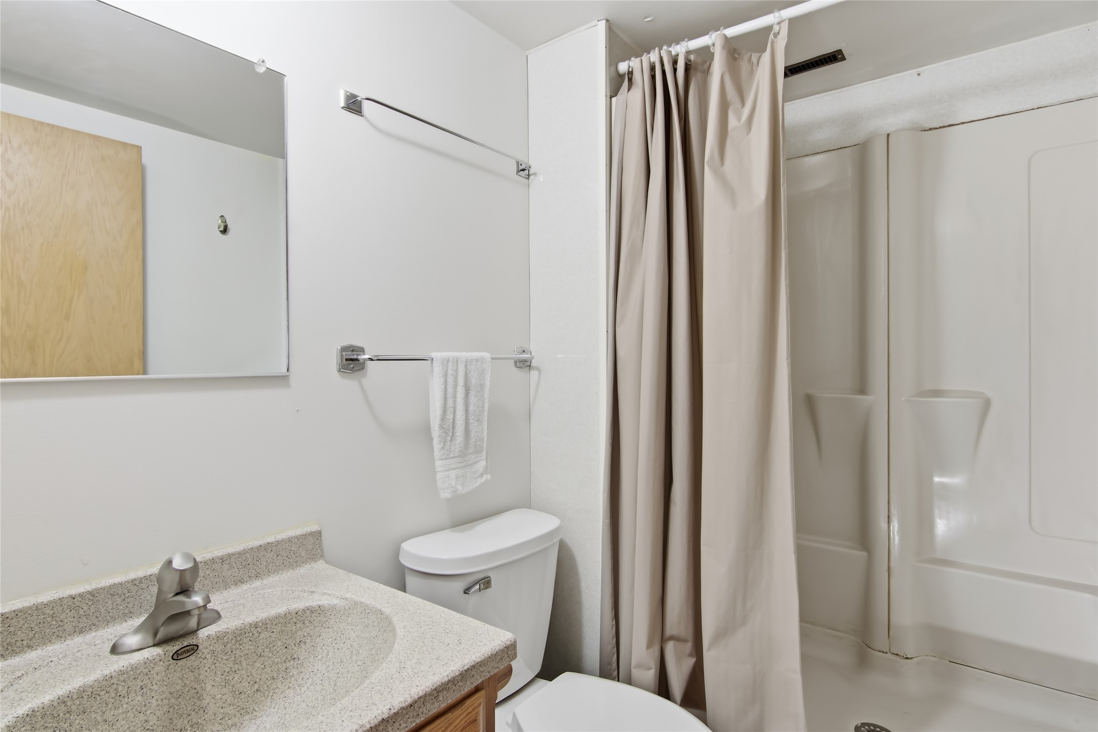 5620 170th Street 5618 Property Photo 12