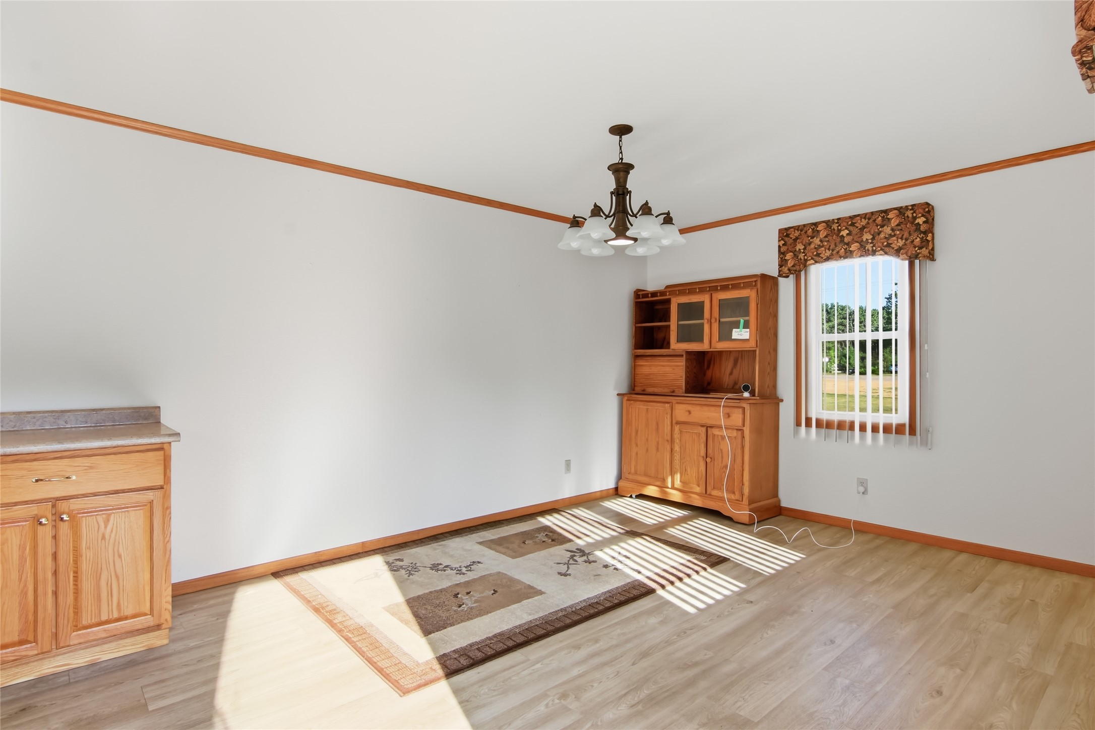 5620 170th Street 5618 Property Photo 23