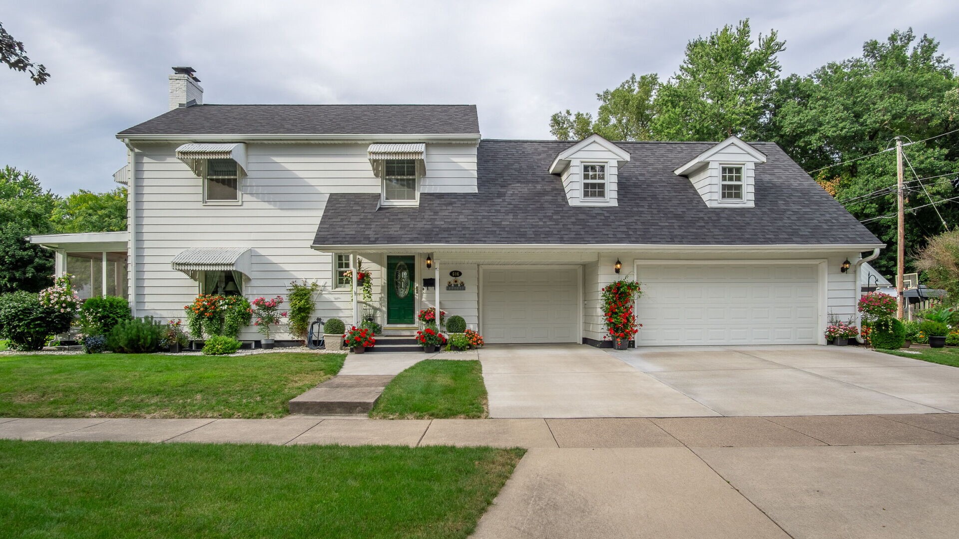 606 Gilbert Ave. Property Photo 2