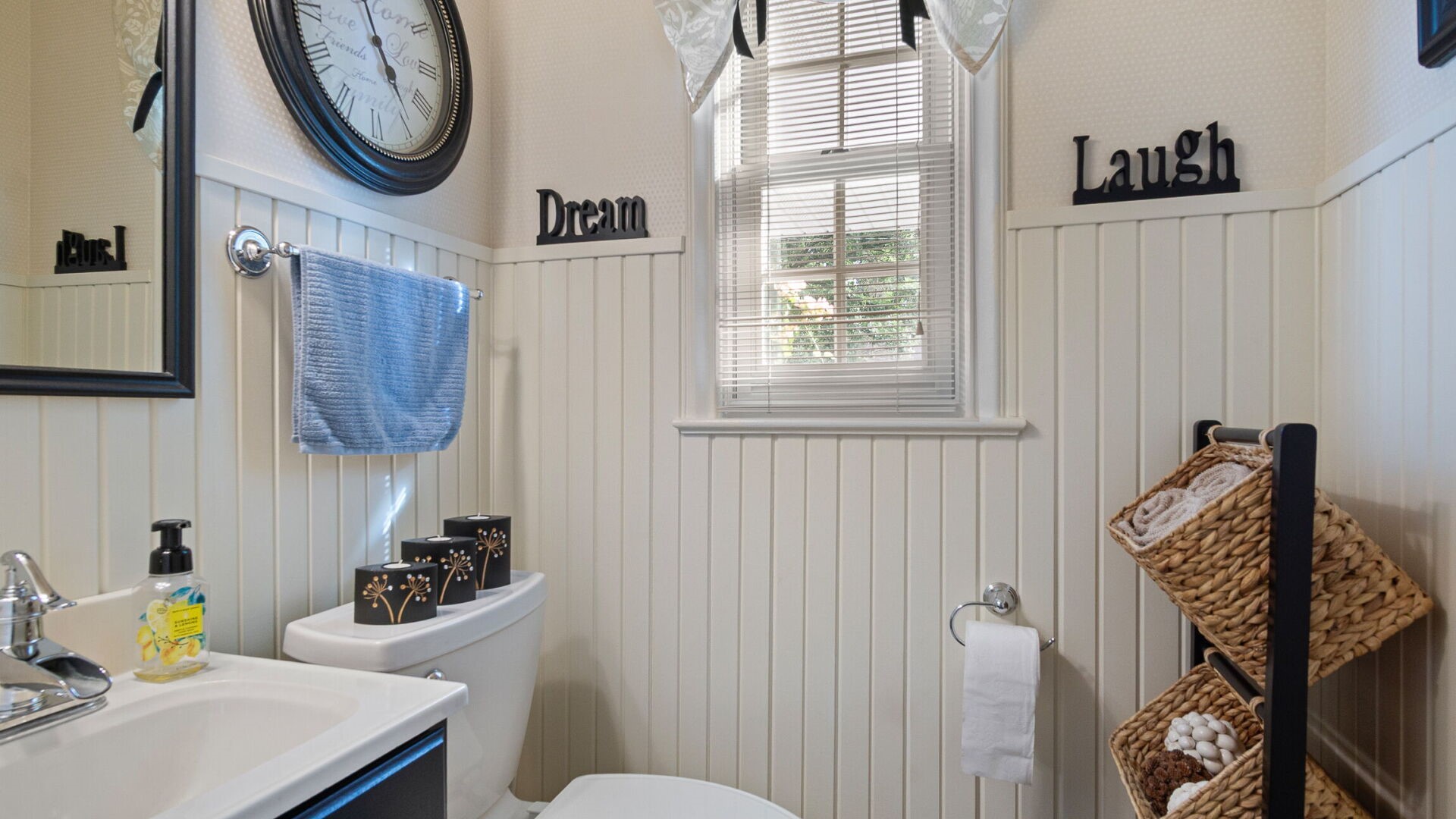 606 Gilbert Ave. Property Photo 19
