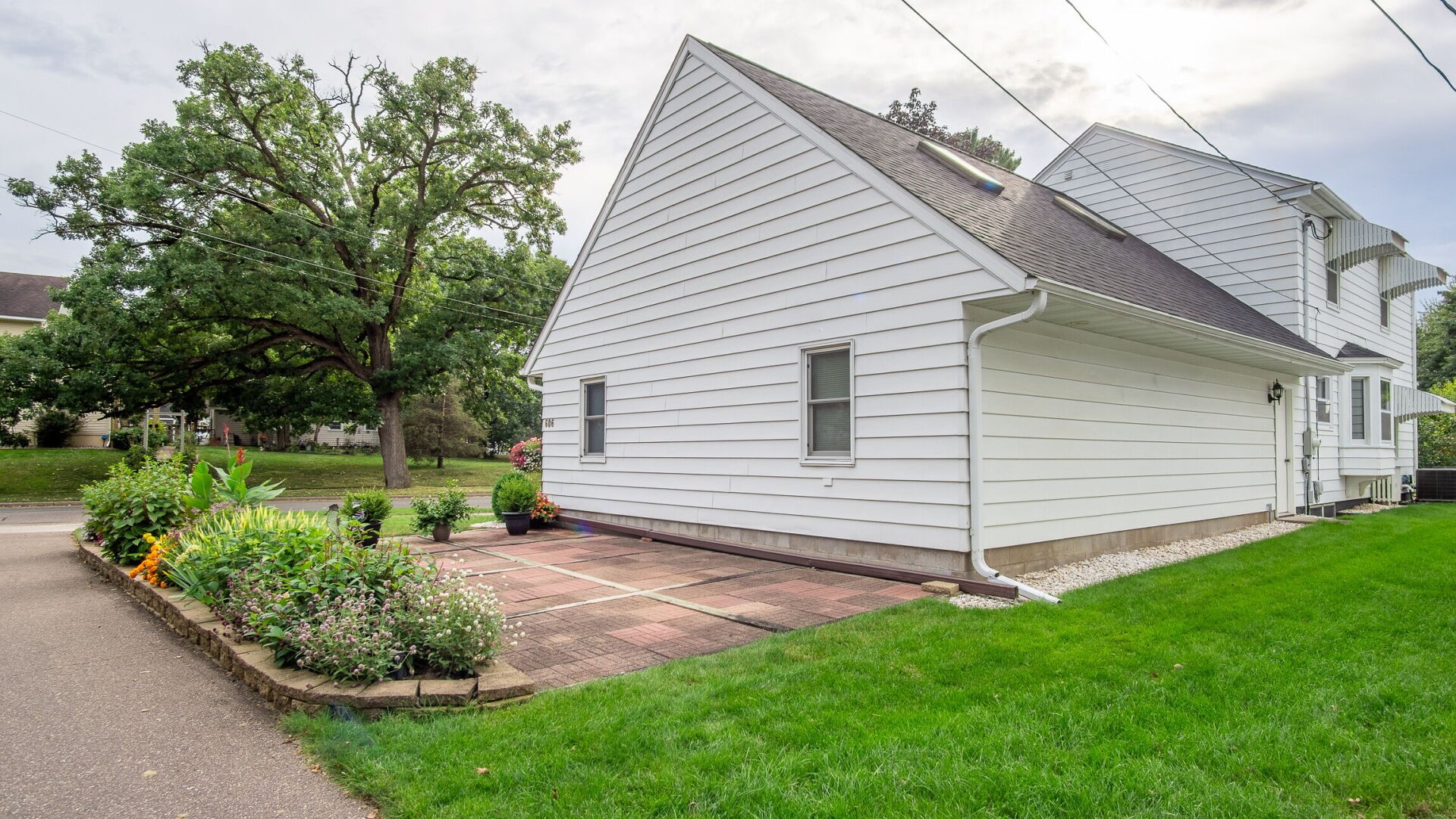 606 Gilbert Avenue Property Photo 5