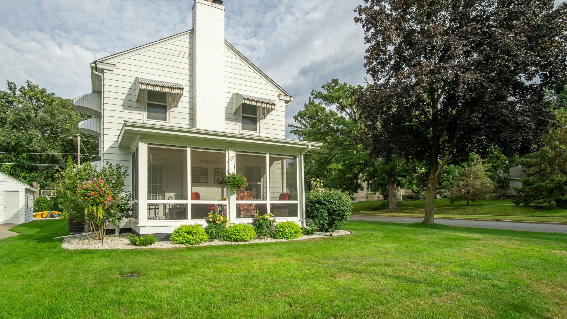606 Gilbert Avenue Property Photo 36