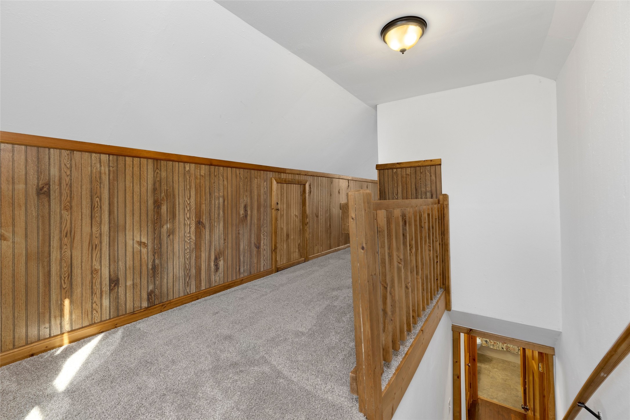 651 Elm Street Property Photo 18