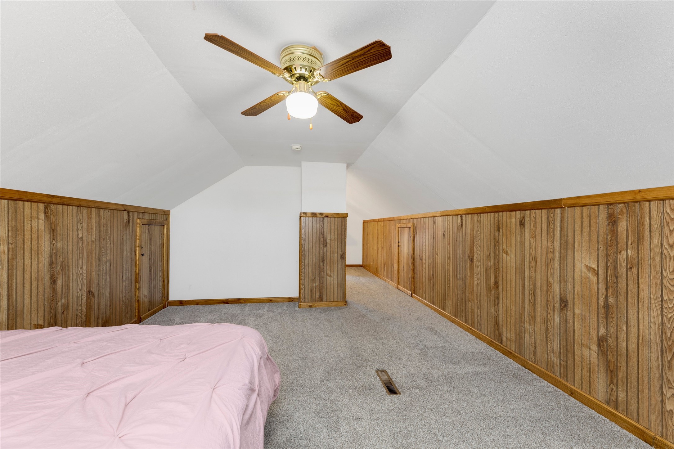 651 Elm Street Property Photo 21