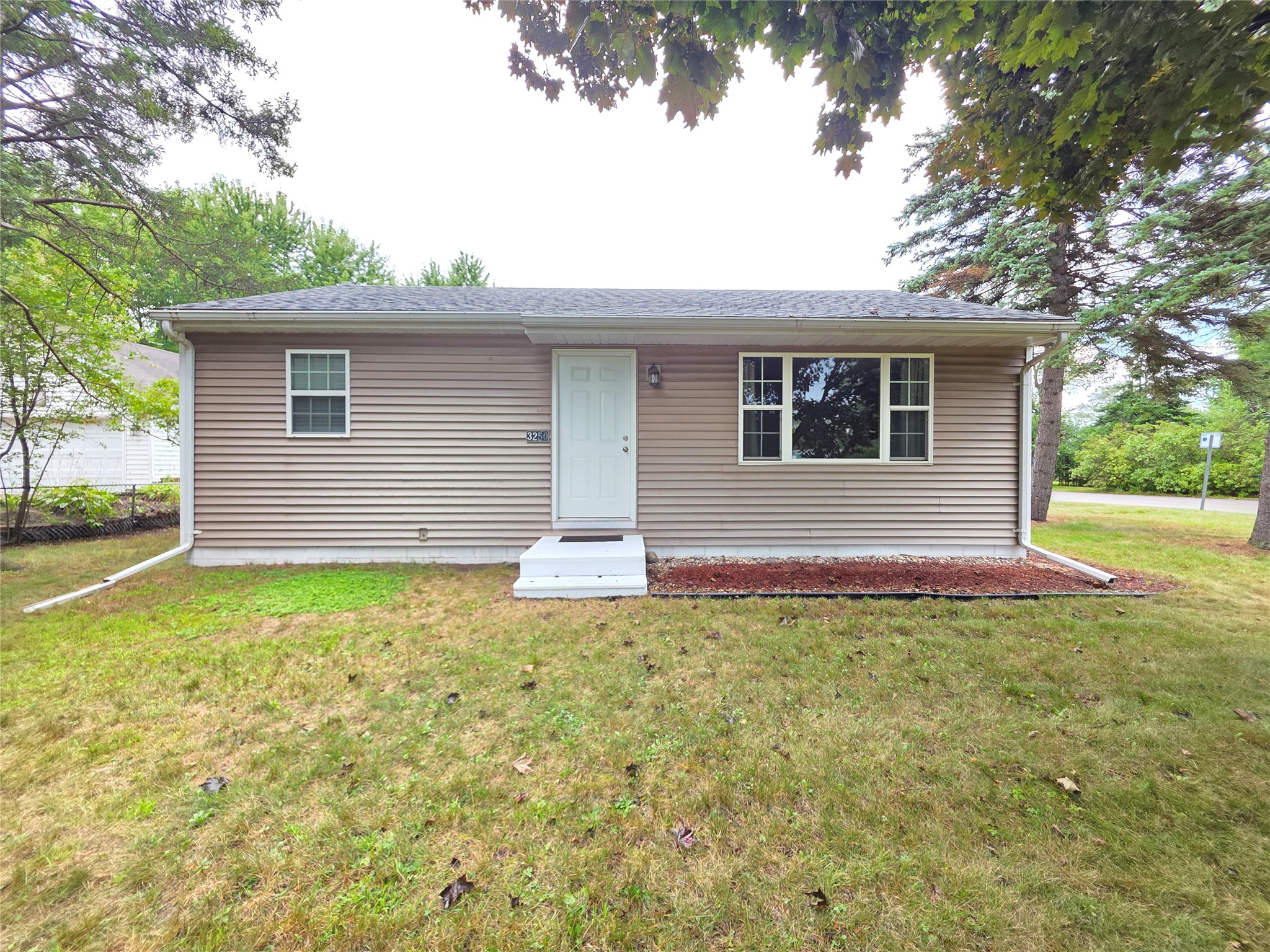 3250 Melby Street Property Photo 1