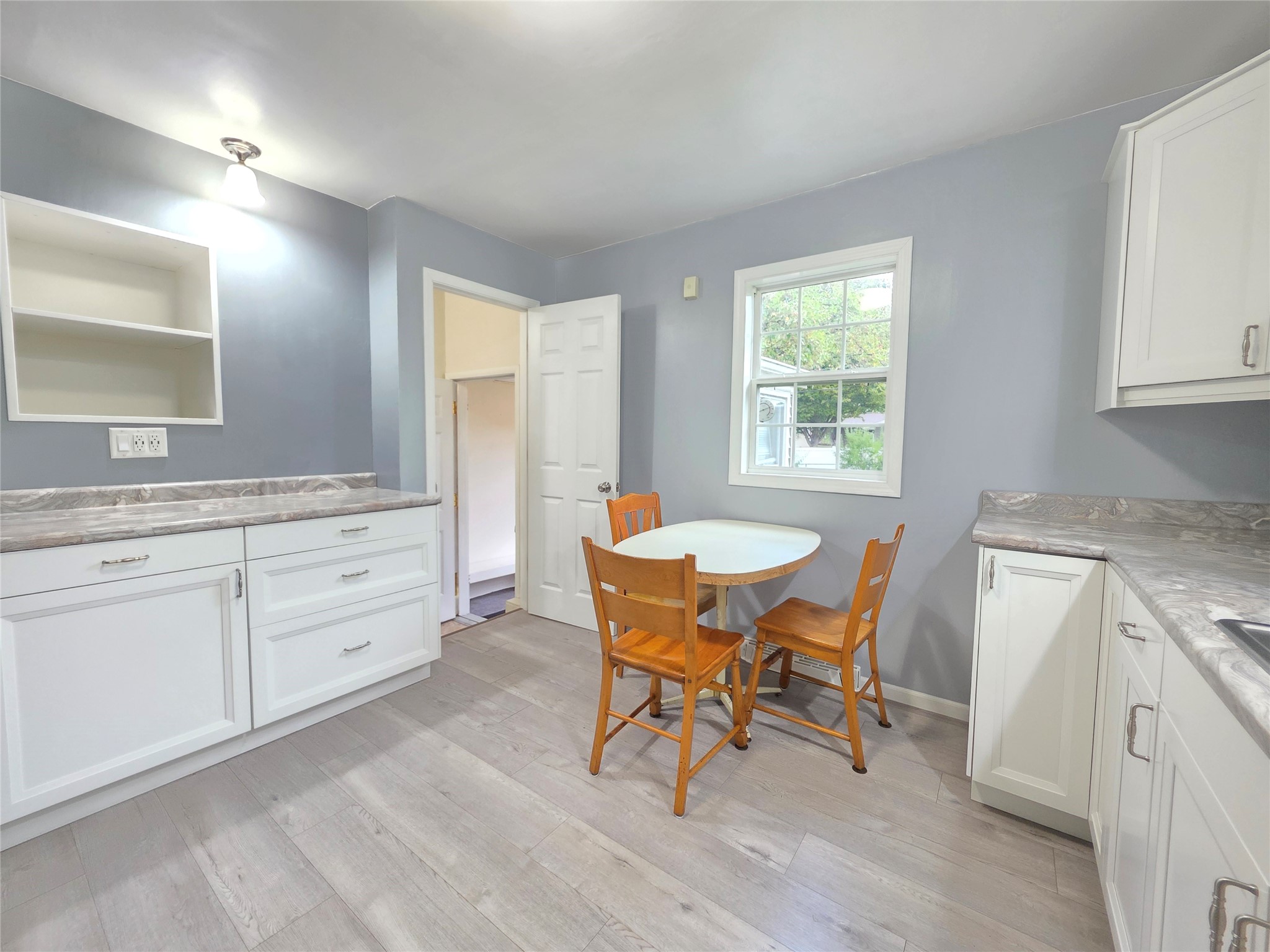3250 Melby Street Property Photo 8