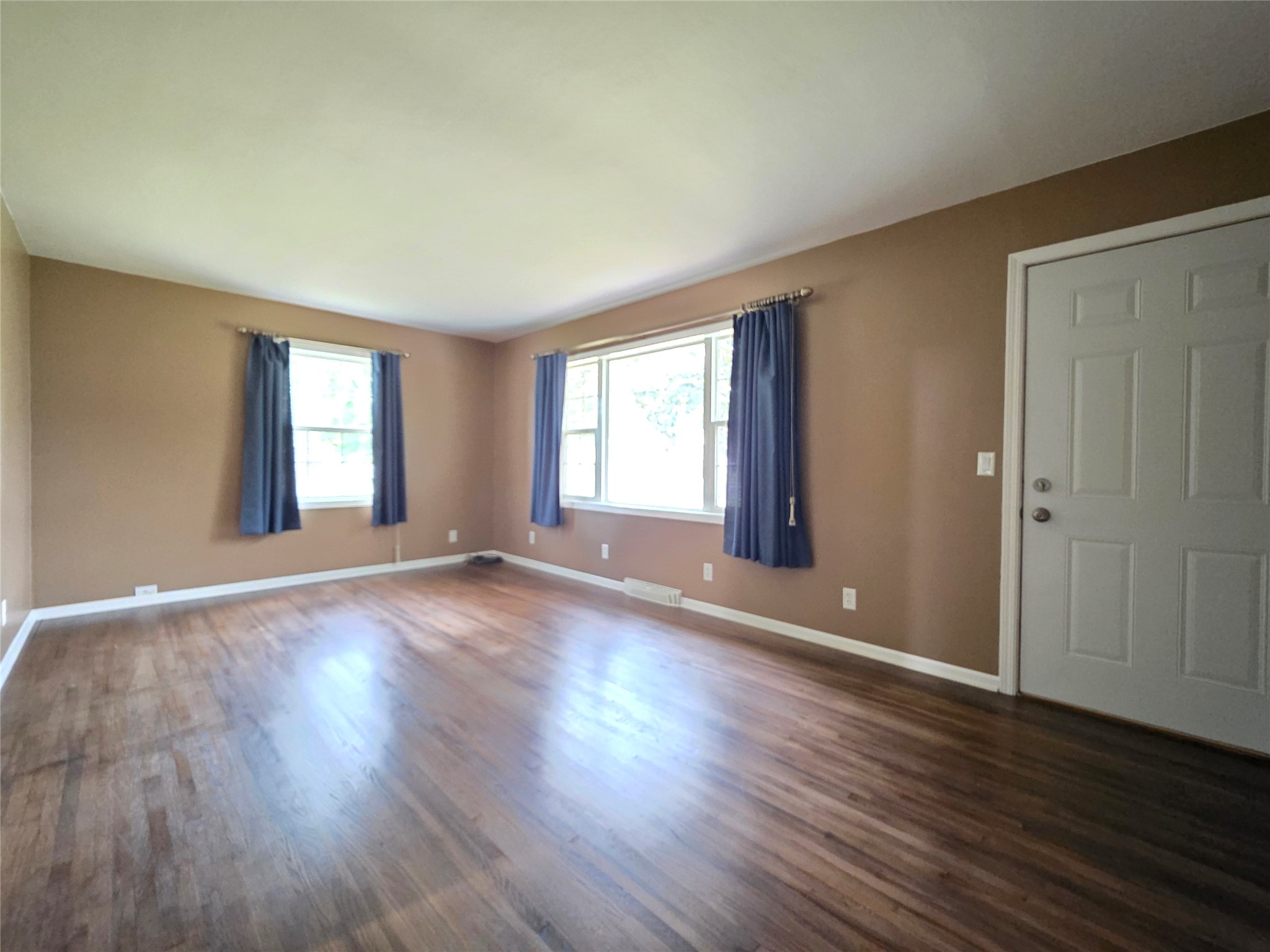 3250 Melby Street Property Photo 15
