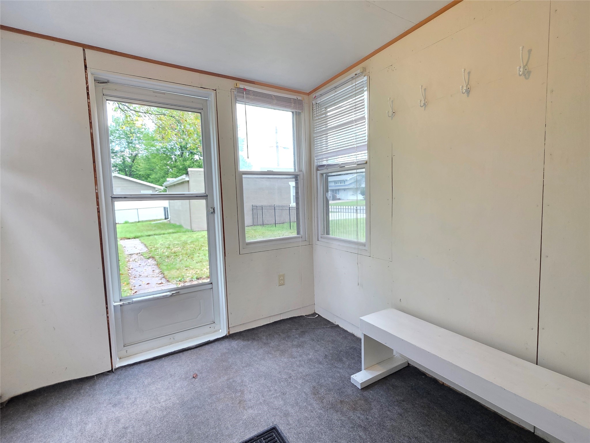 3250 Melby Street Property Photo 20