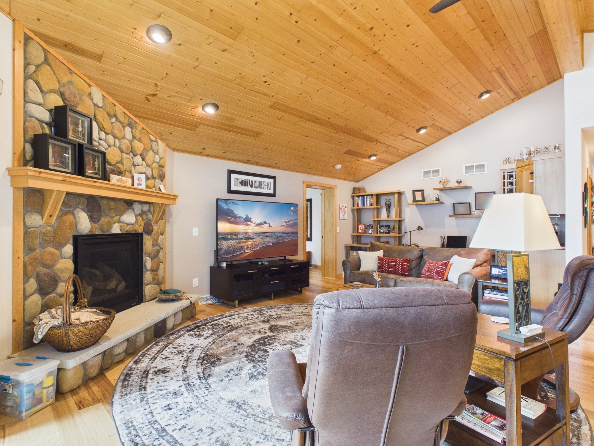 6660 Lonestar Road Property Photo 10