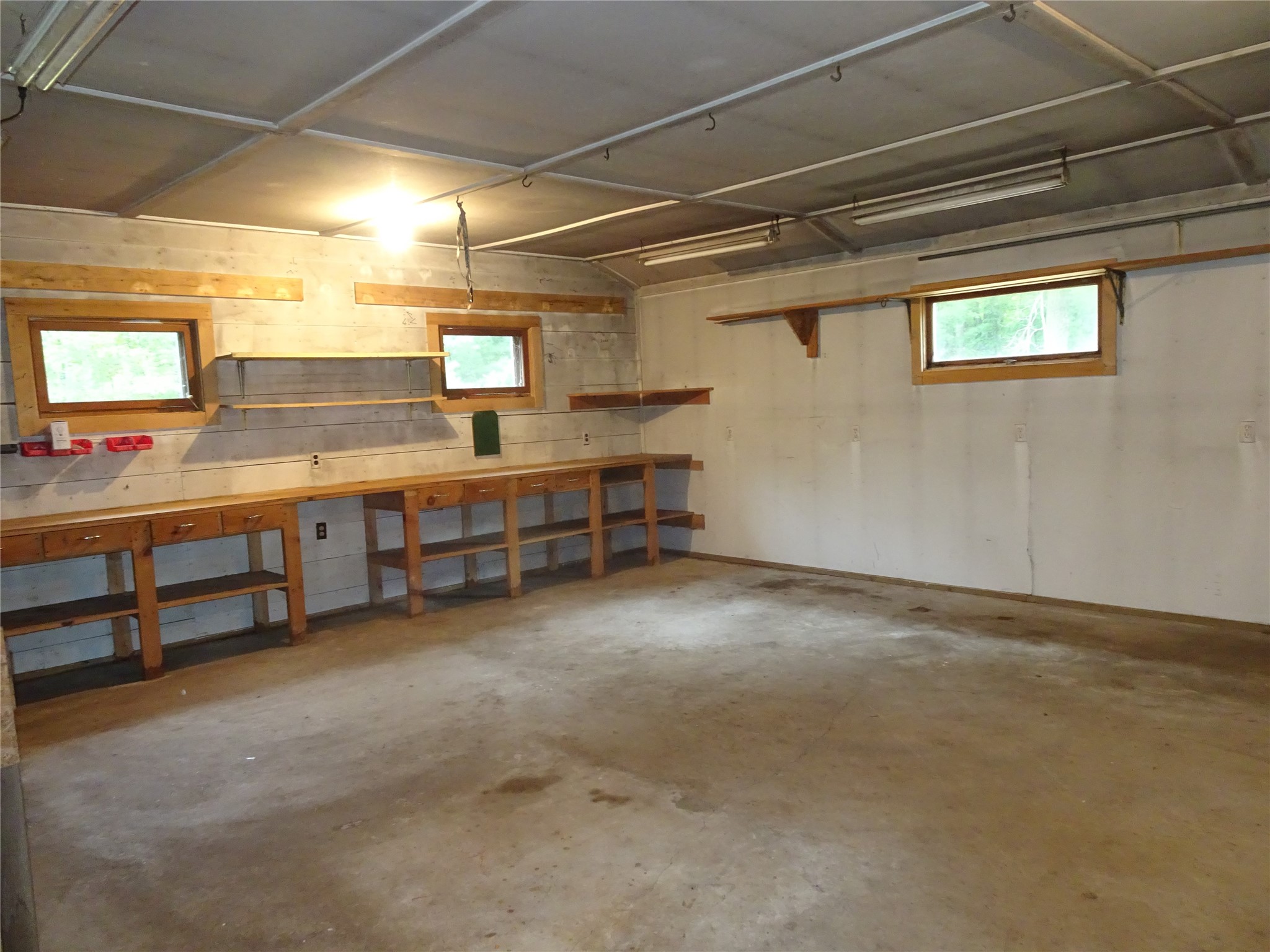 1293 State Highway 48 Property Photo 4
