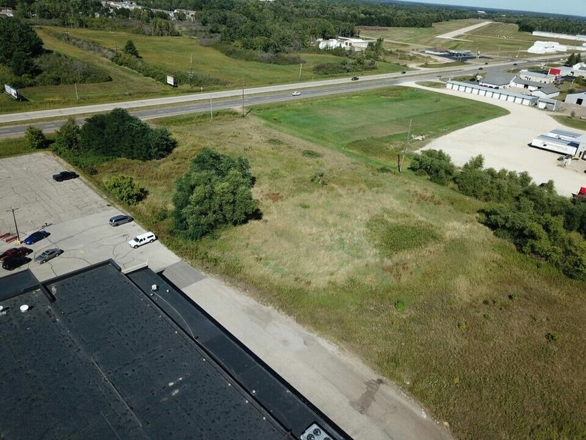 00 State Highway 16 Property Photo 16