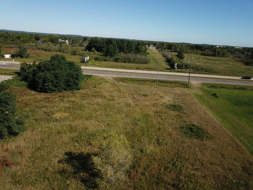 00 State Highway 16 Property Photo 24