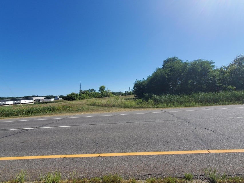 00 State Highway 16 Property Photo 37
