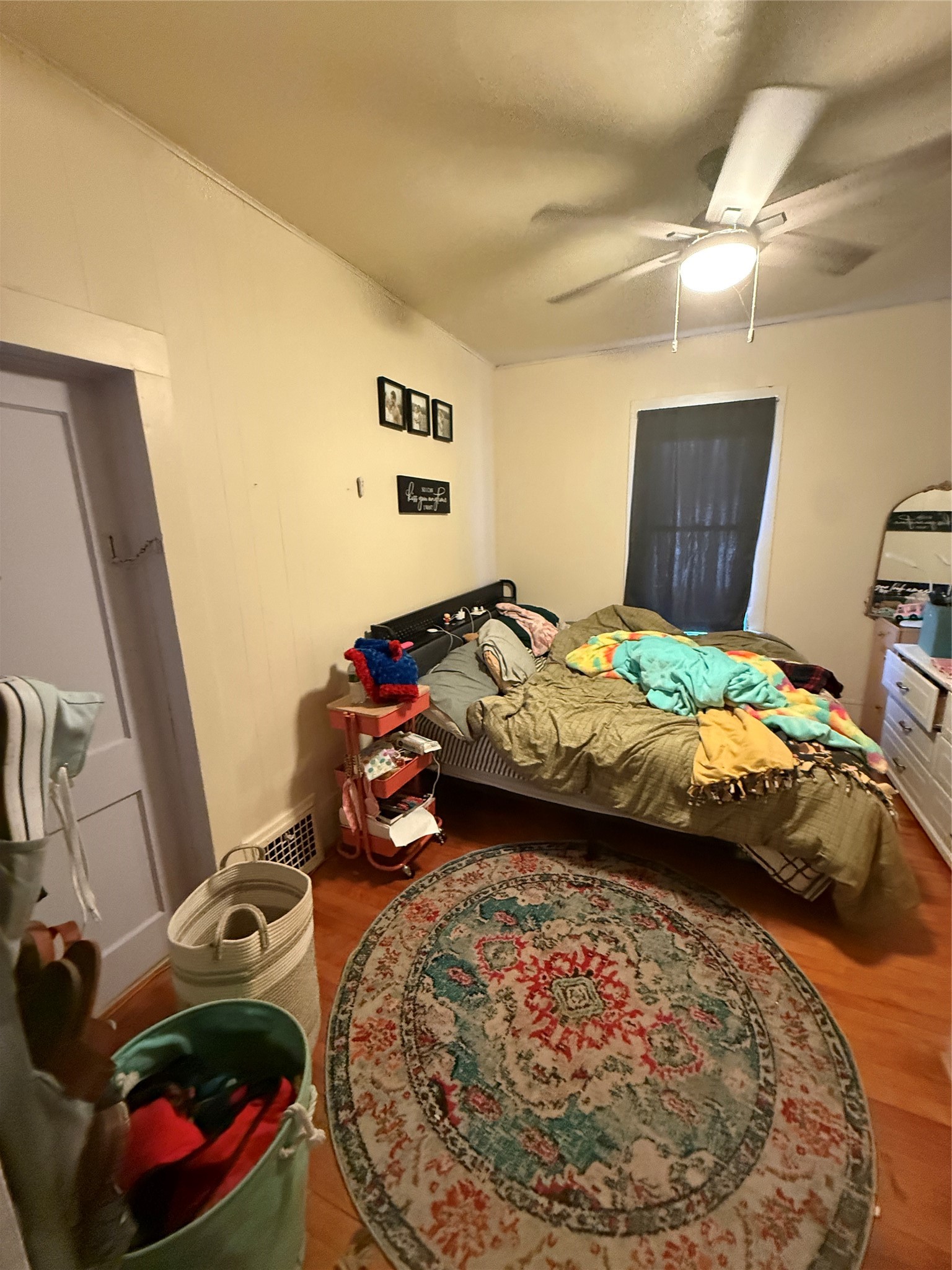 2416 4th Street Property Photo 3