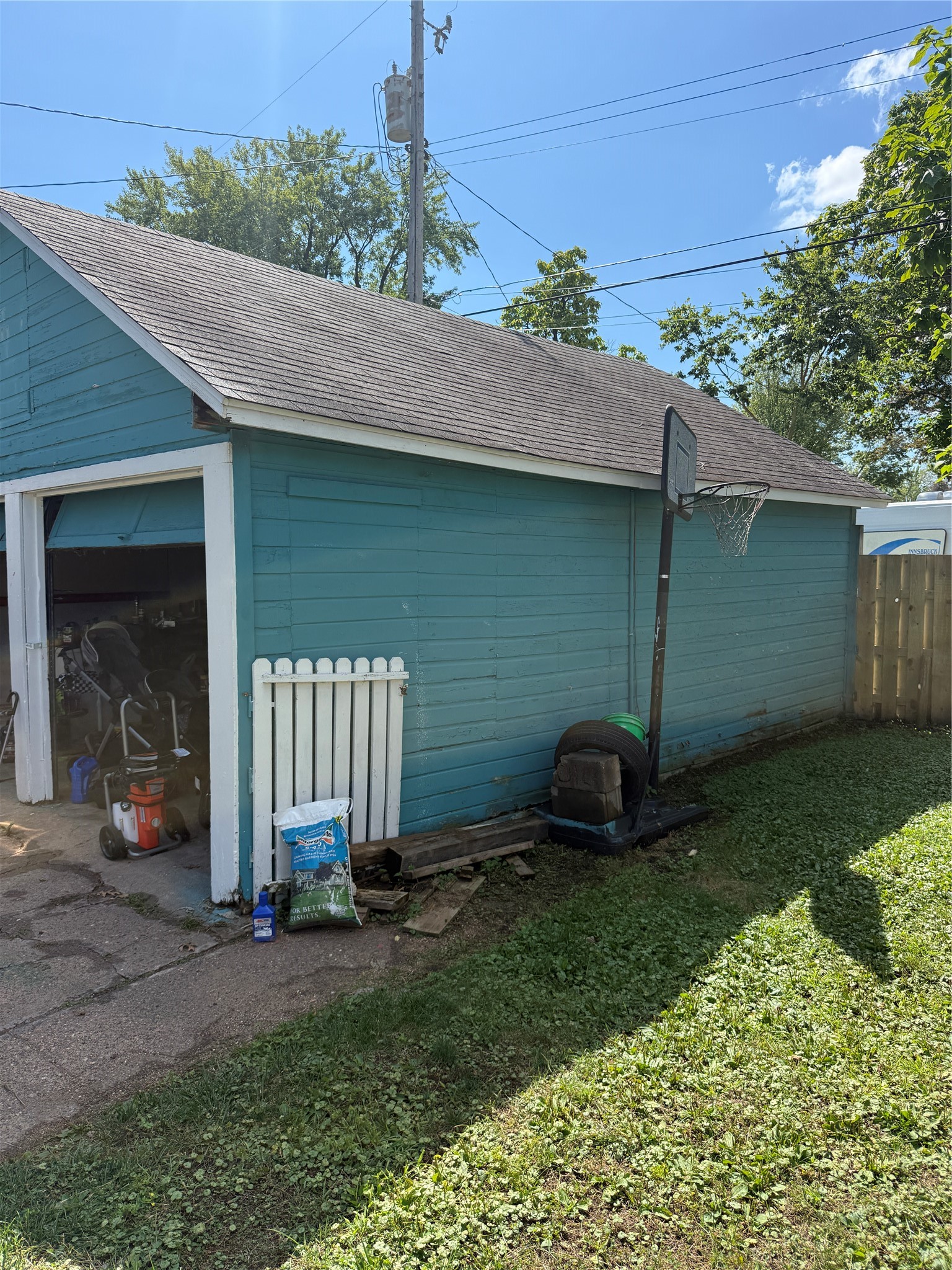 2416 4th Street Property Photo 18