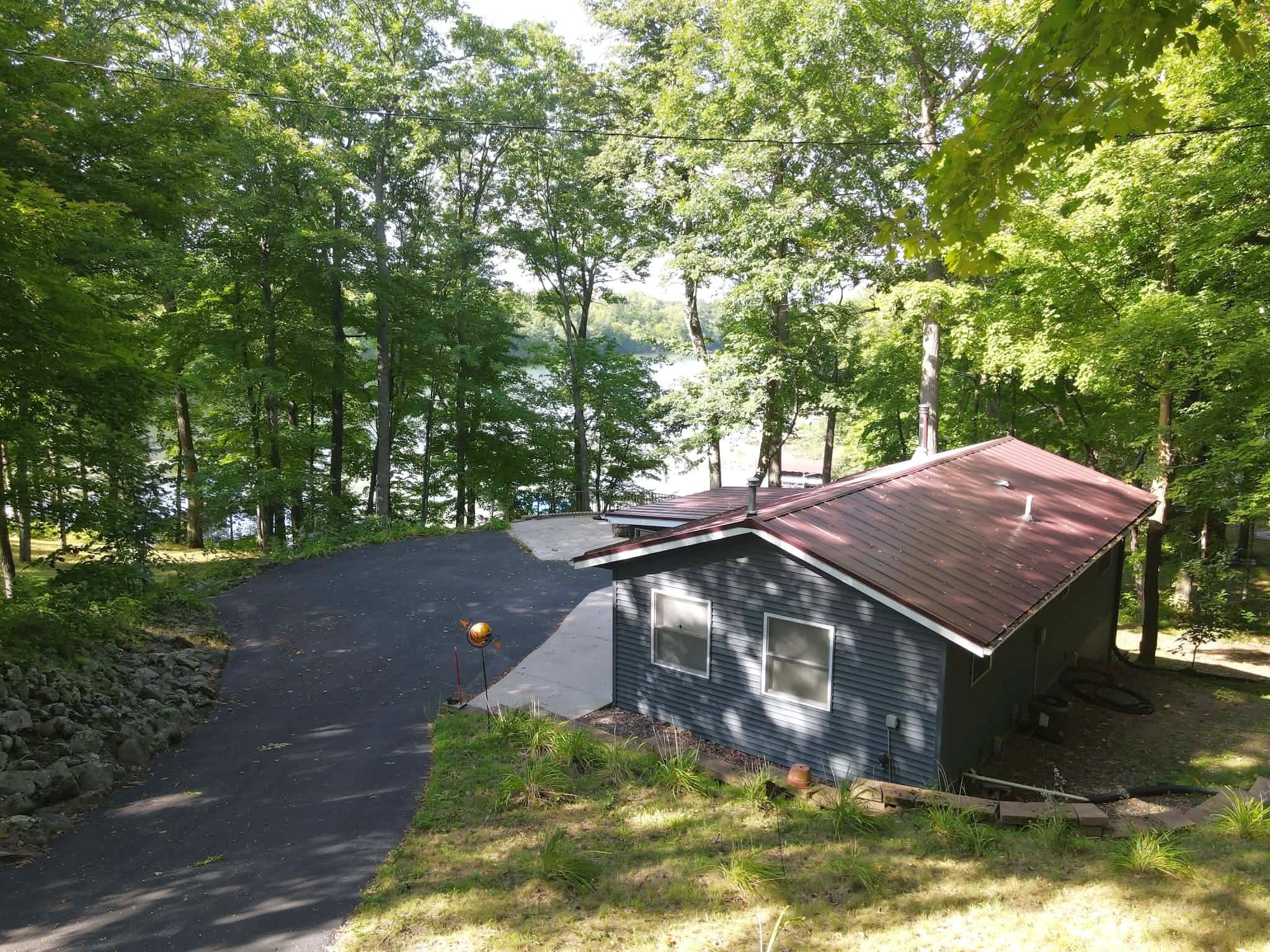 3431 N Blackhawk Road Property Photo 22