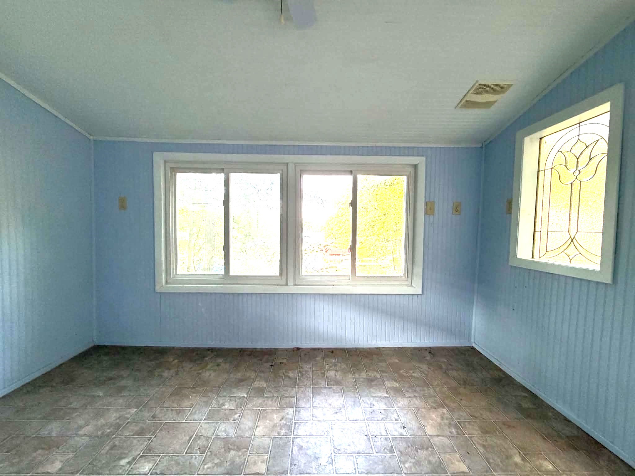 3431 N Blackhawk Road Property Photo 31
